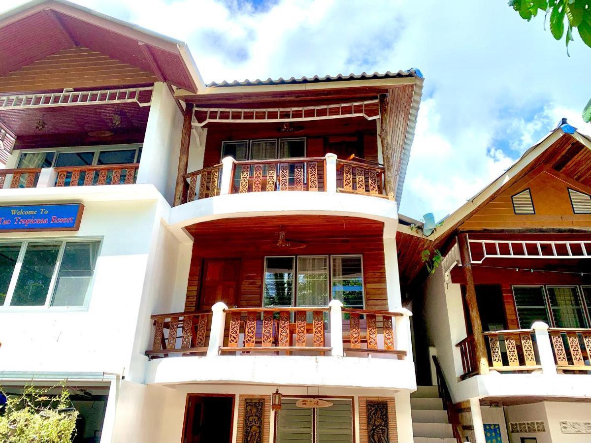Hotel Tropicana 2*