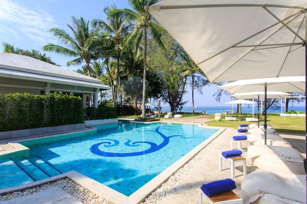 The Anda Mani Khaolak Beachfront Resort