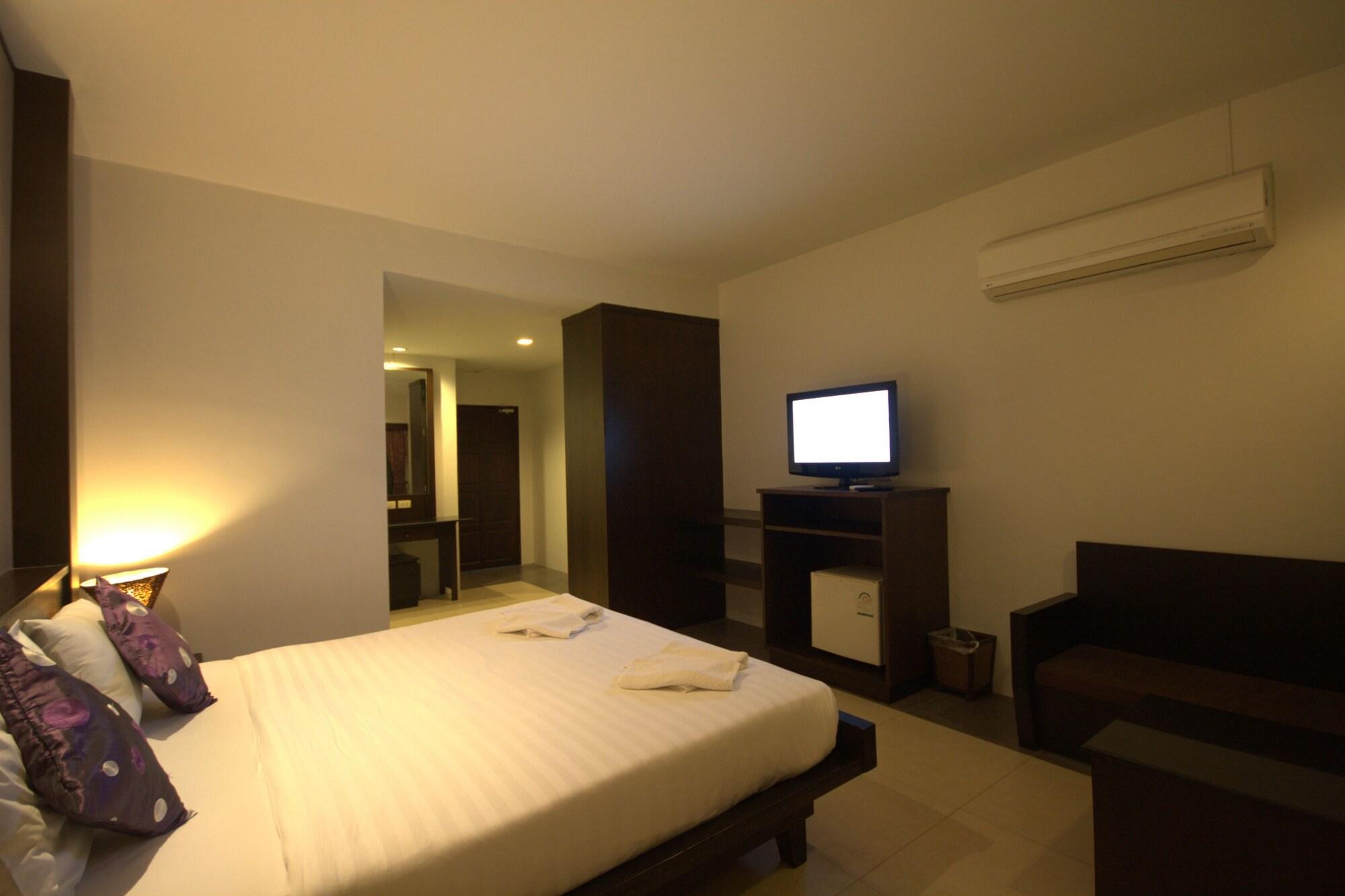Baan Ban Dalay Ao Nang
