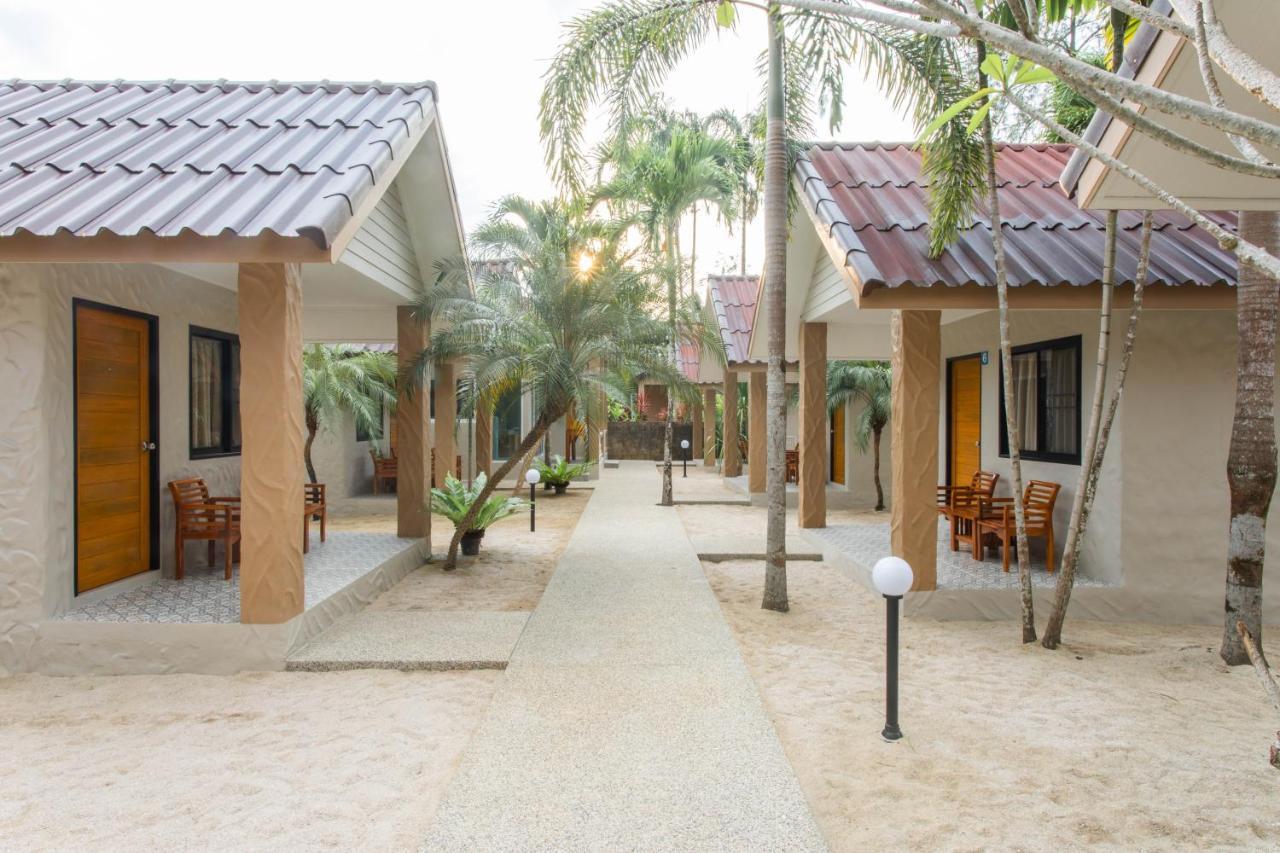 Lightplus Resort *