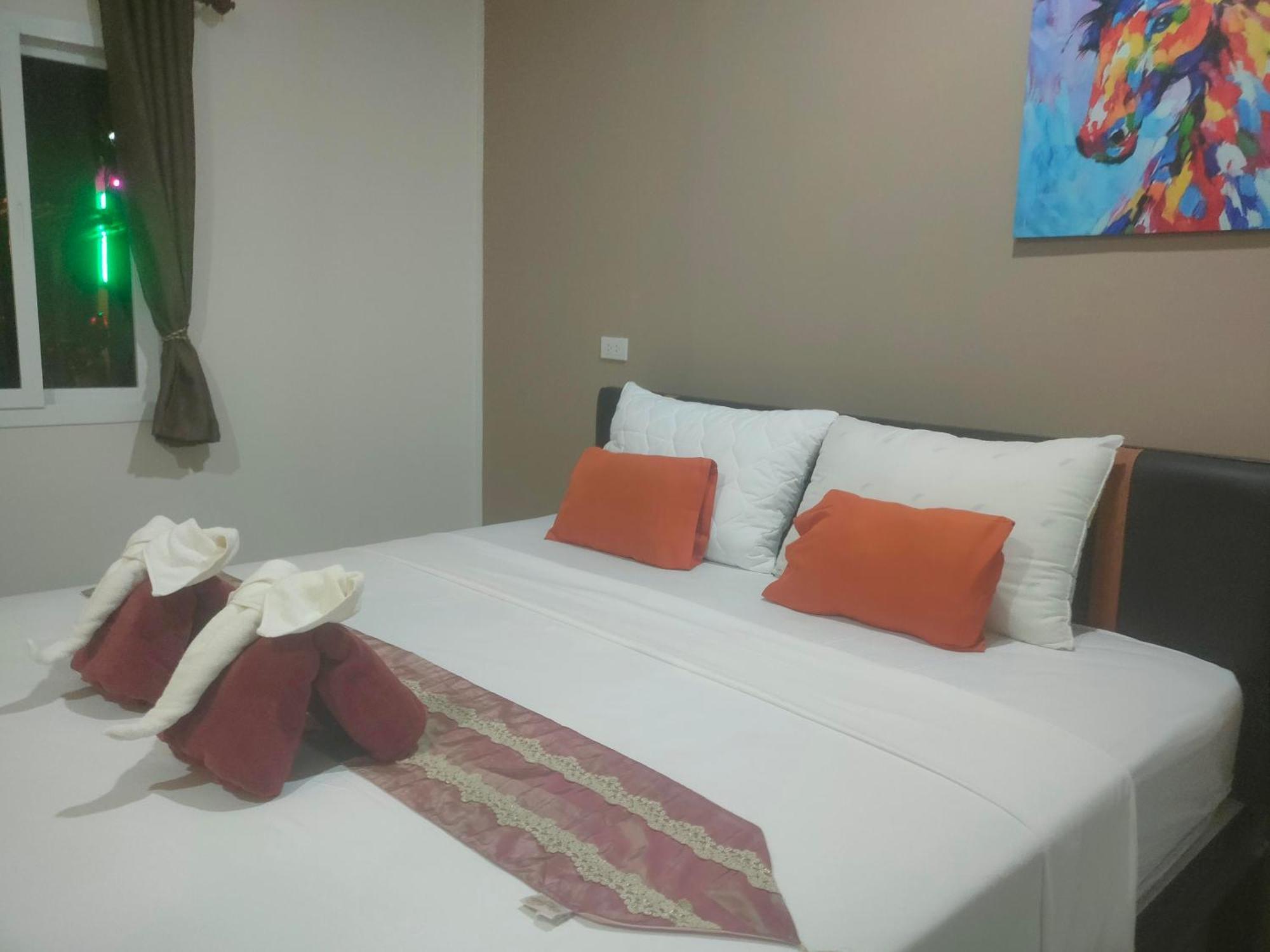 Leaf House Sha Approved Resort Koh Lanta