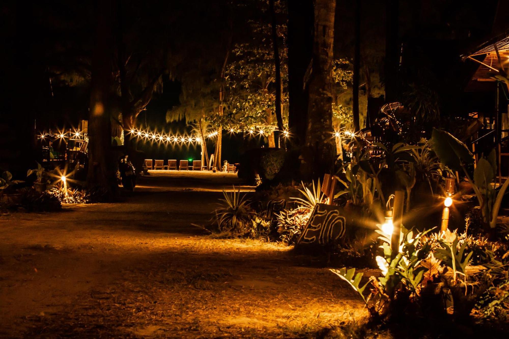 Eco Lanta Hideaway Resort