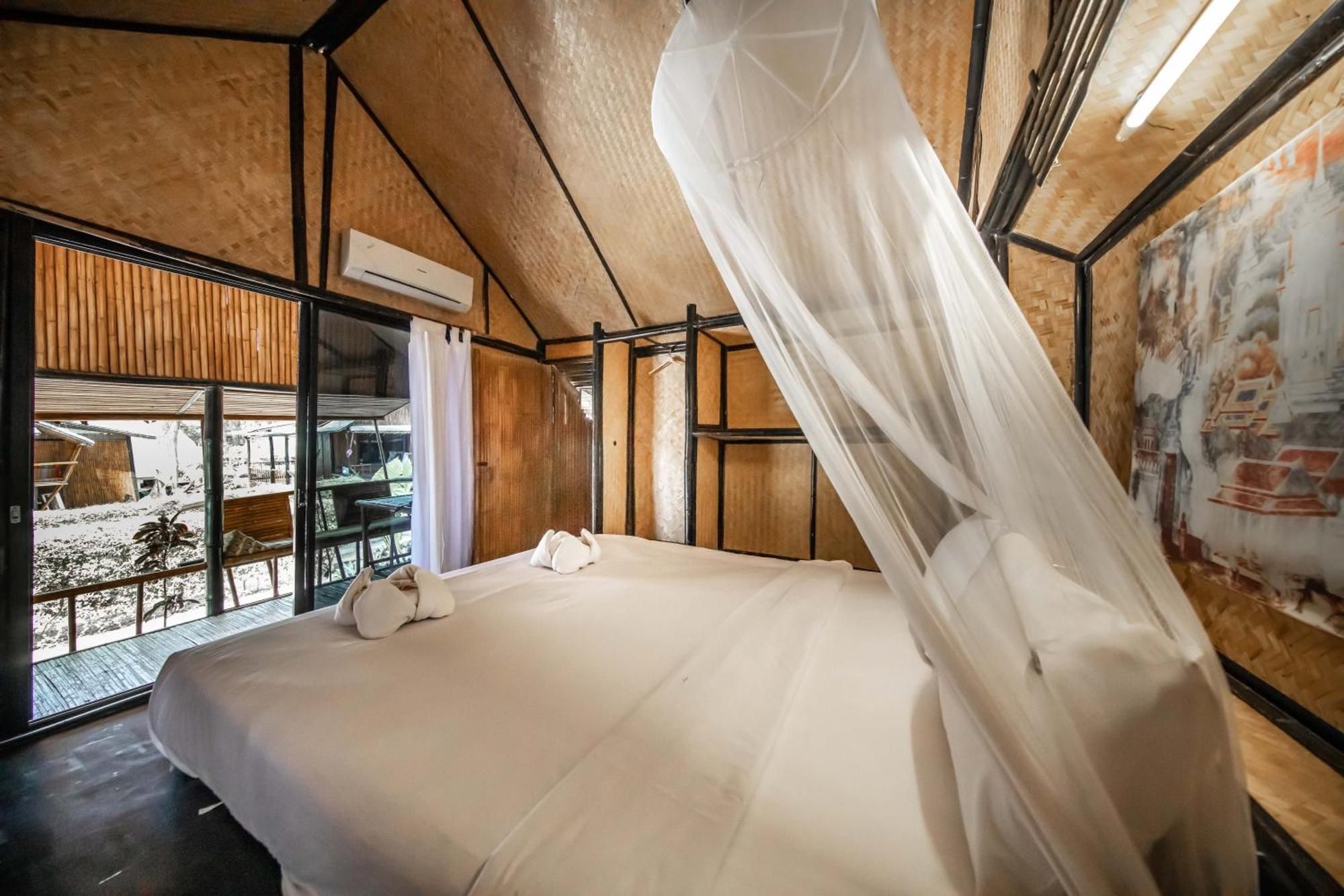 Eco Lanta Hideaway Resort