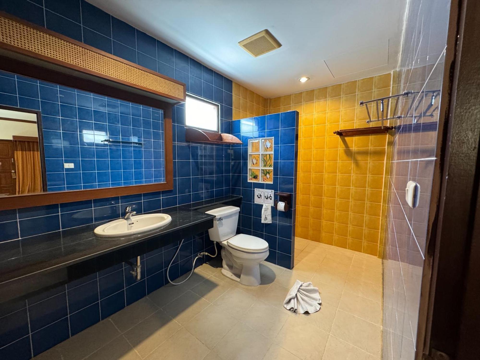 Hotel At Lanta 4*