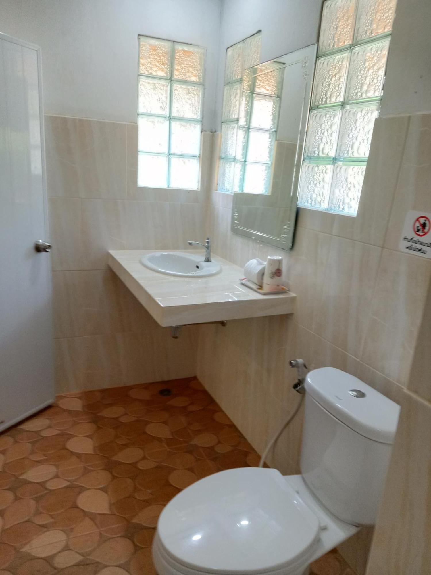 Bow Thong Resort