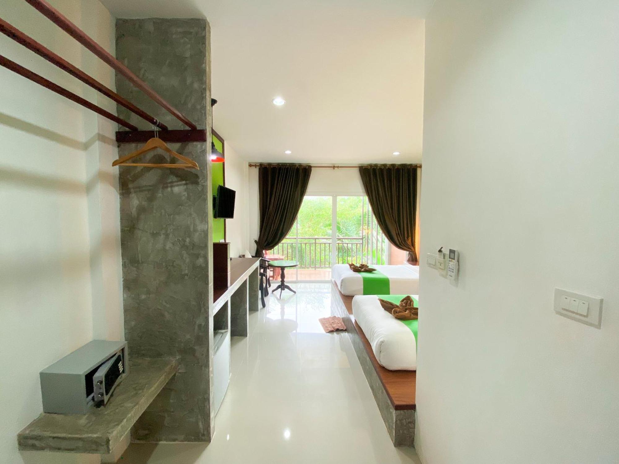 Hatzanda Lanta - Sha Extra Hotel 3*