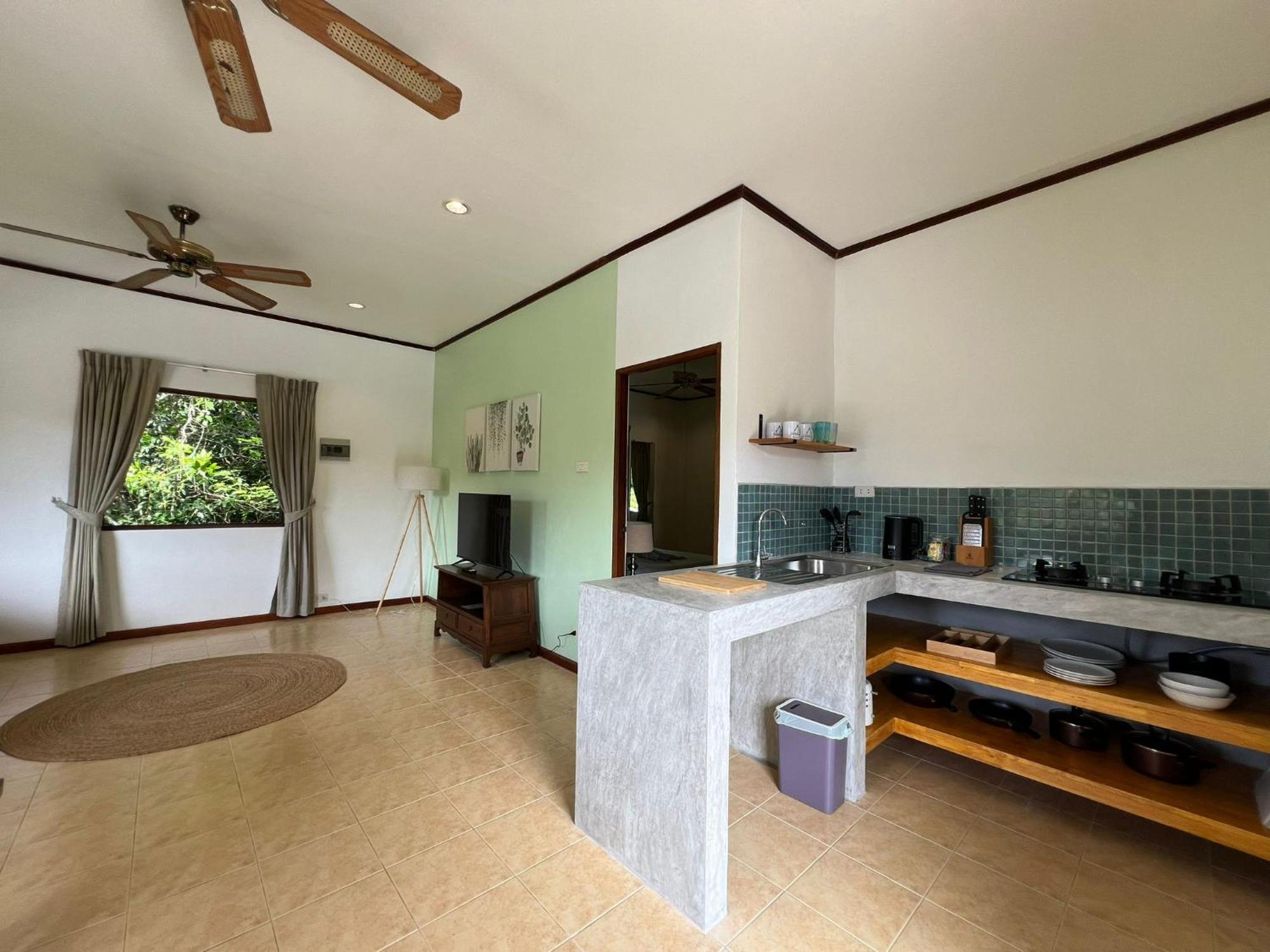 Woodlawn Resort Koh Tao
