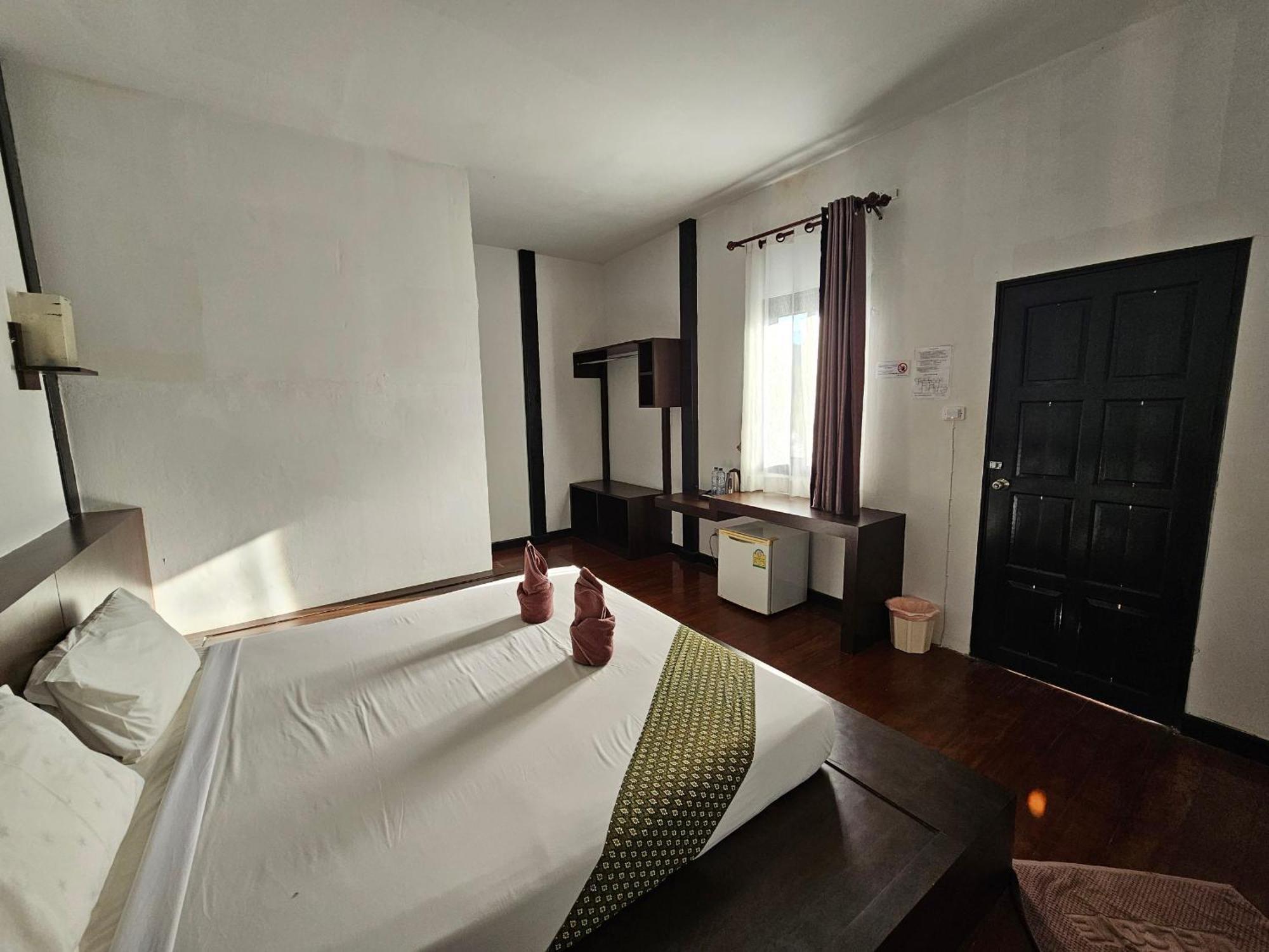 Resort Phitharom Pp 3*
