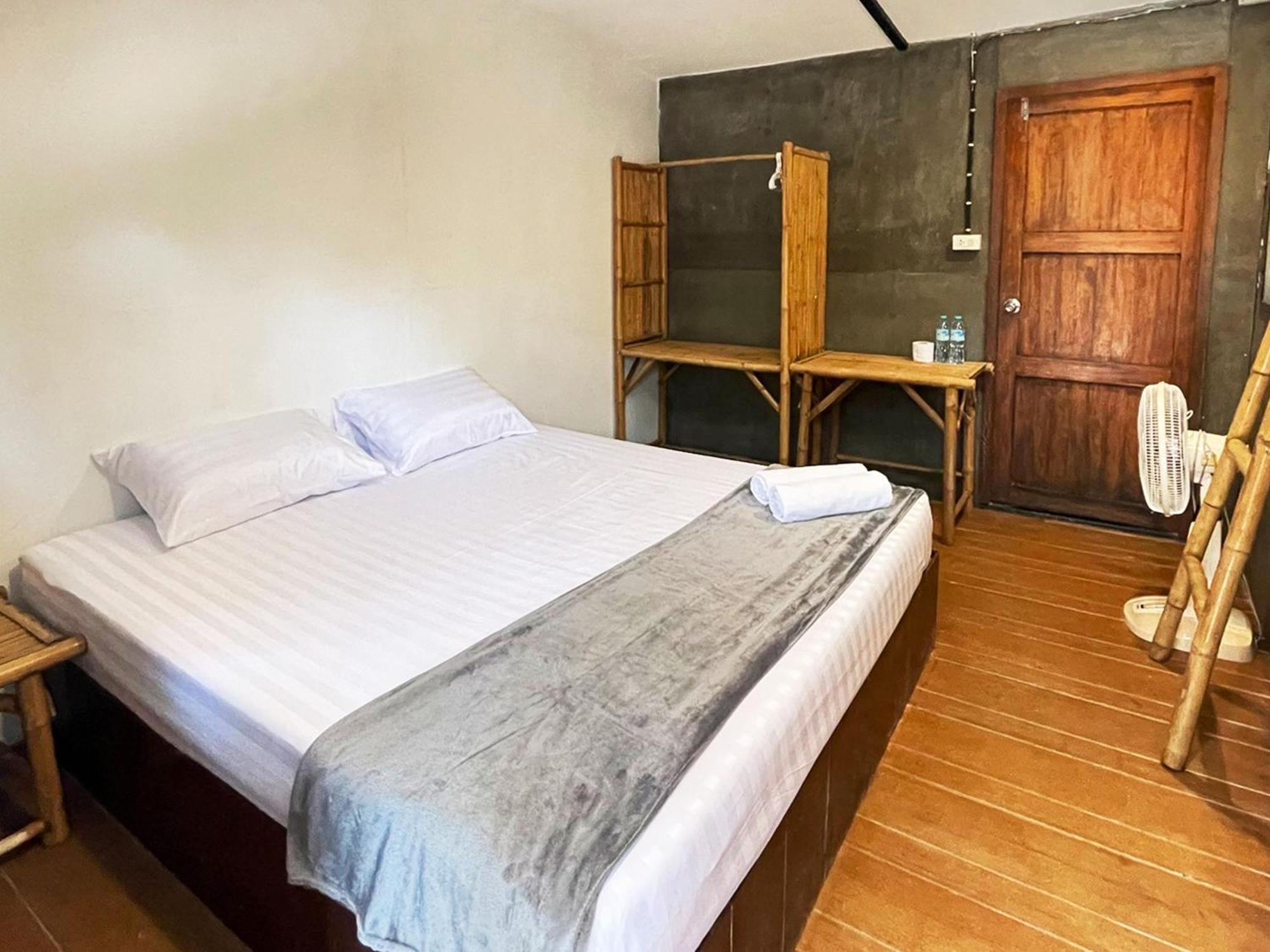 Little Hut Resort 3*