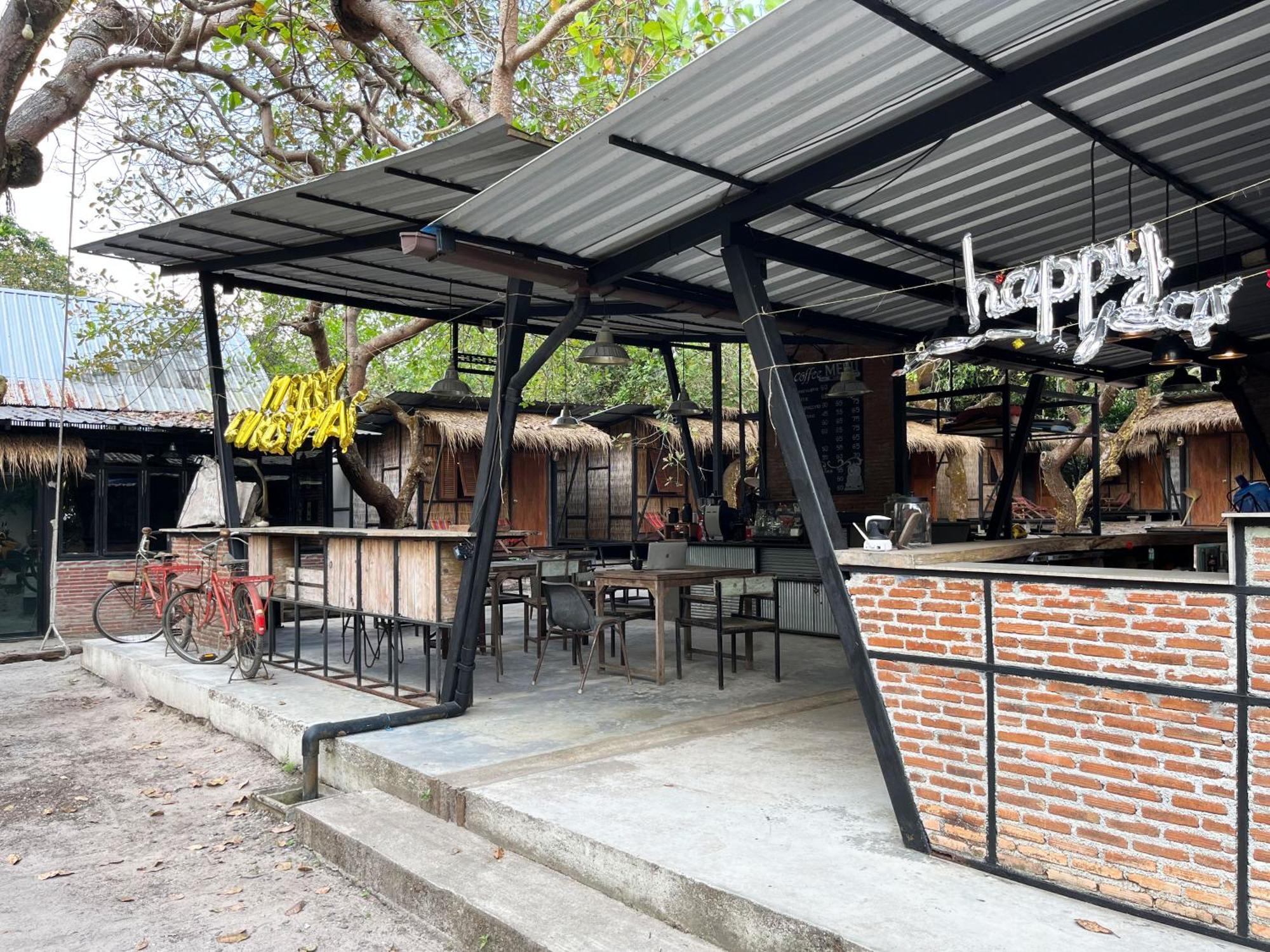 Resort Little Hut Koh Phayam