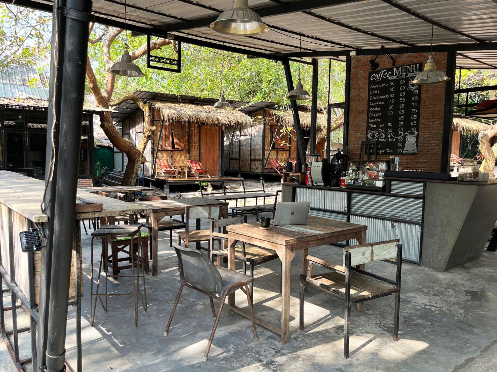 Resort Little Hut Koh Phayam