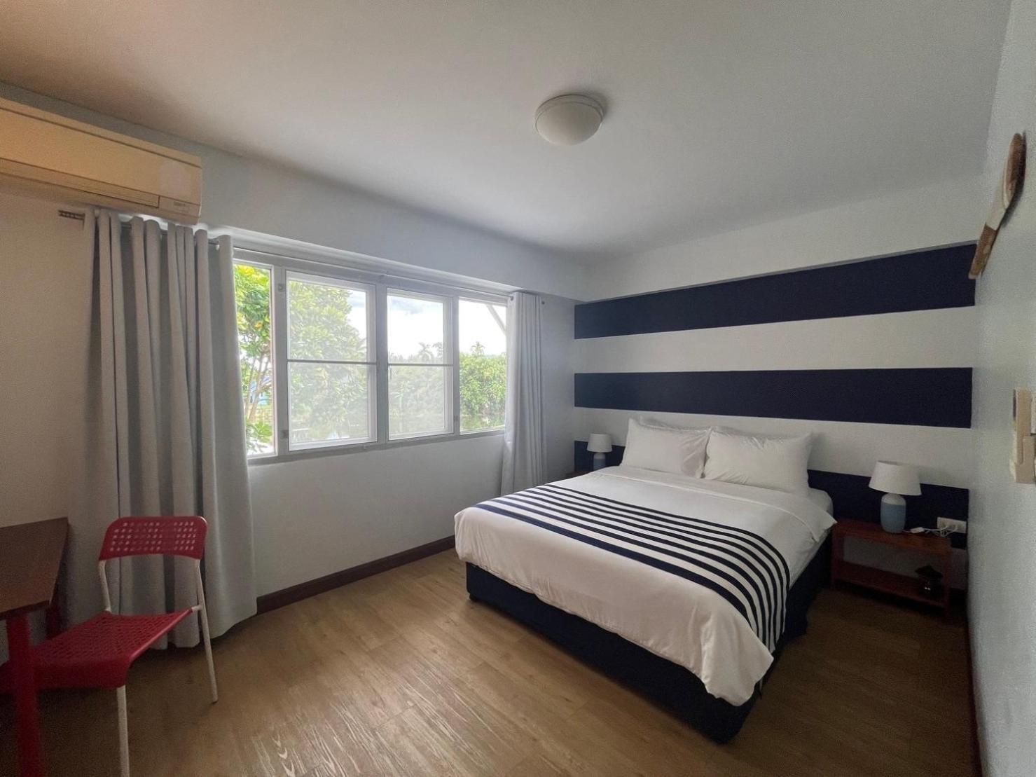 Nautical & Seashell House Bed & Breakfast 2*