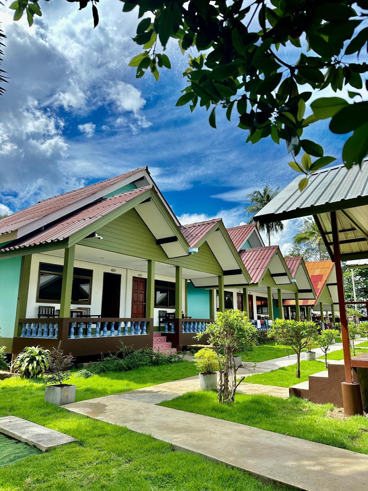 Lanta L.d. Resort