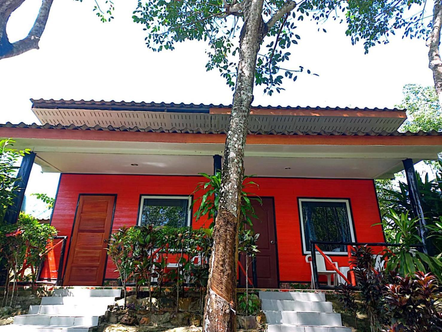 Lodge Lanta Maikeaw *