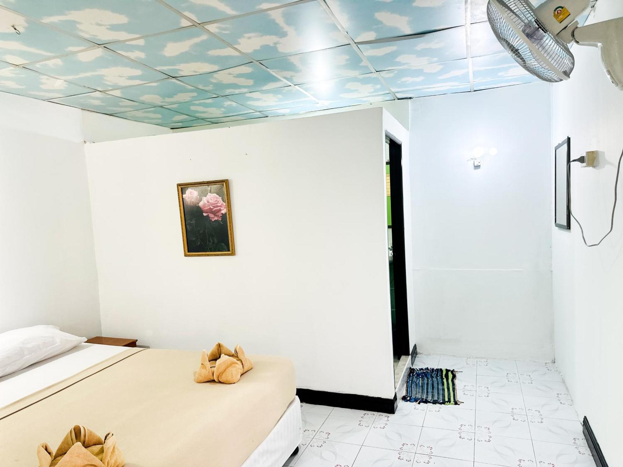 Bang Sit Guest house 2*