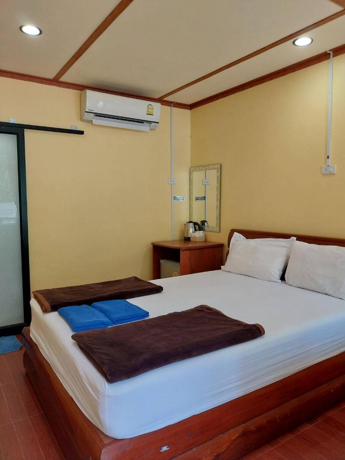 Sea View Resort Phi Phi Don