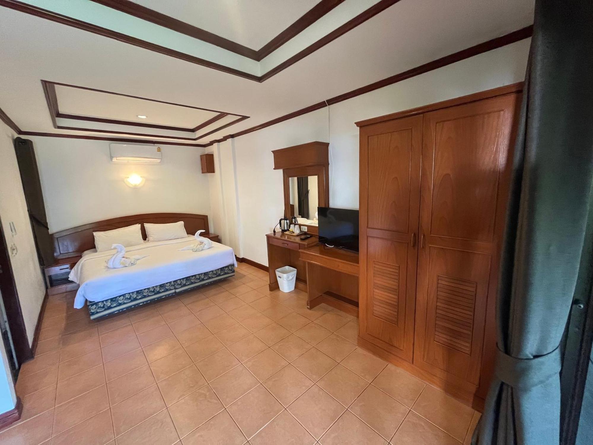 Resort Noble House 3*