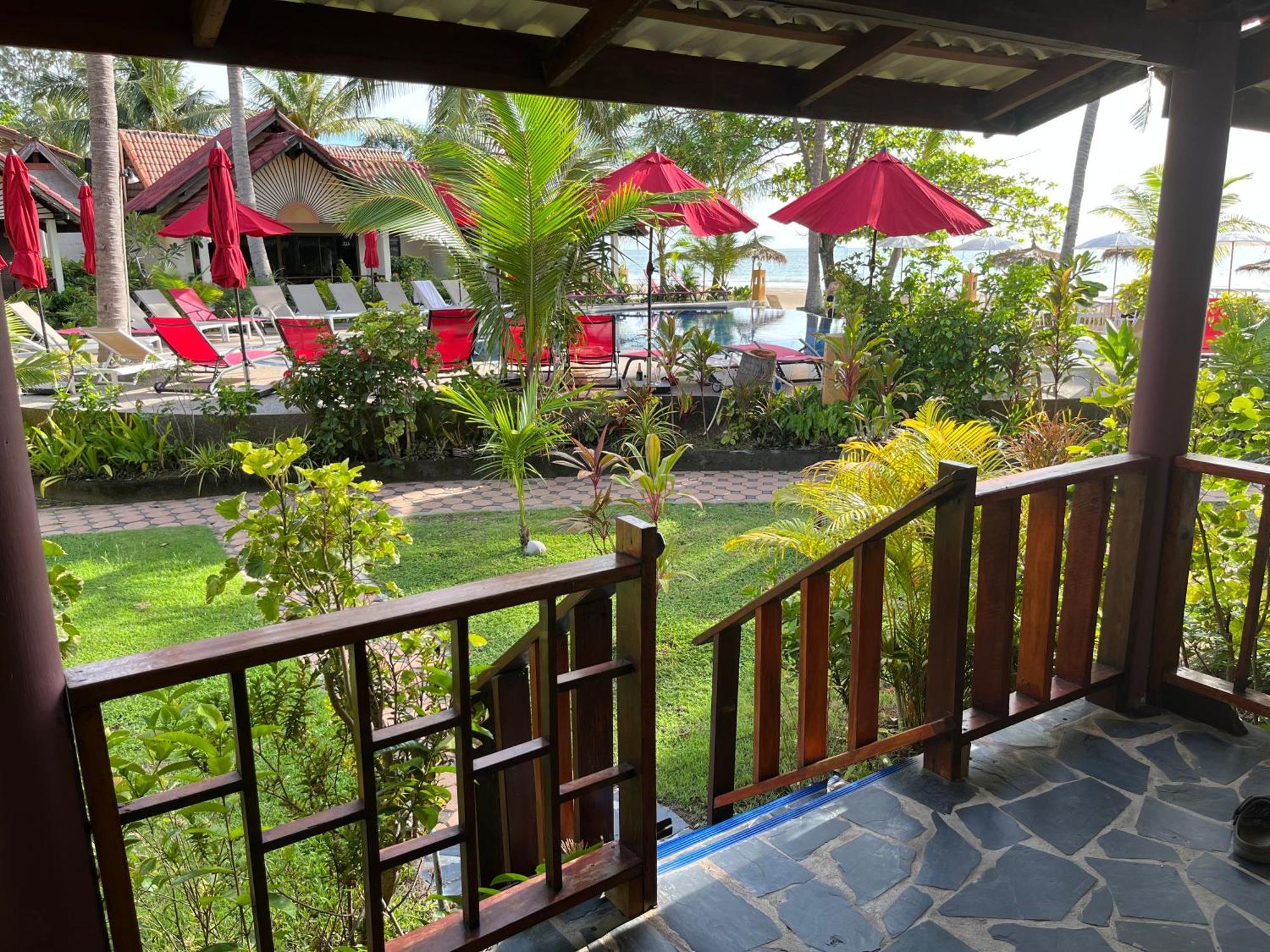 Noble House Resort Koh Lanta