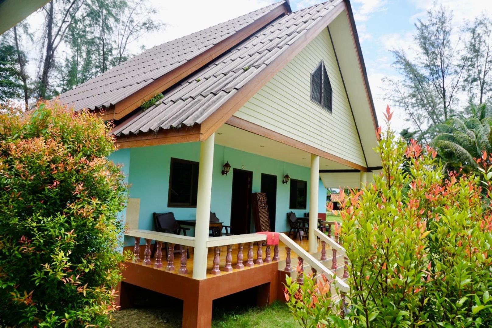Smilebeach Khaolak Khao Lak