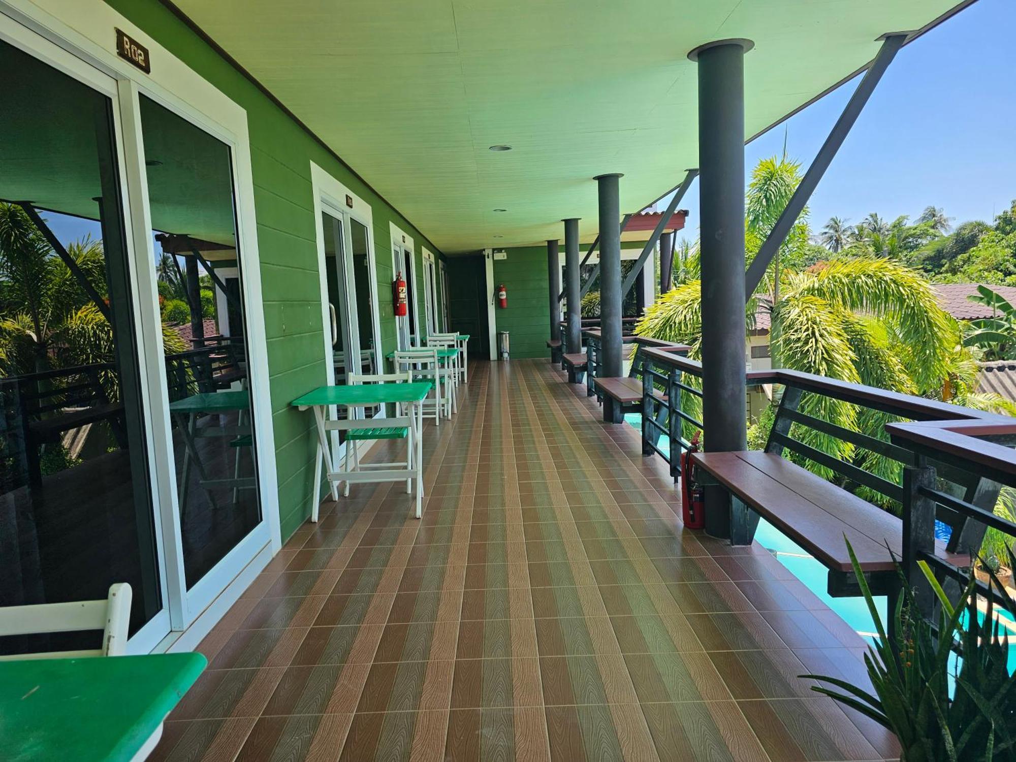 Cha-cha Hotel 3*