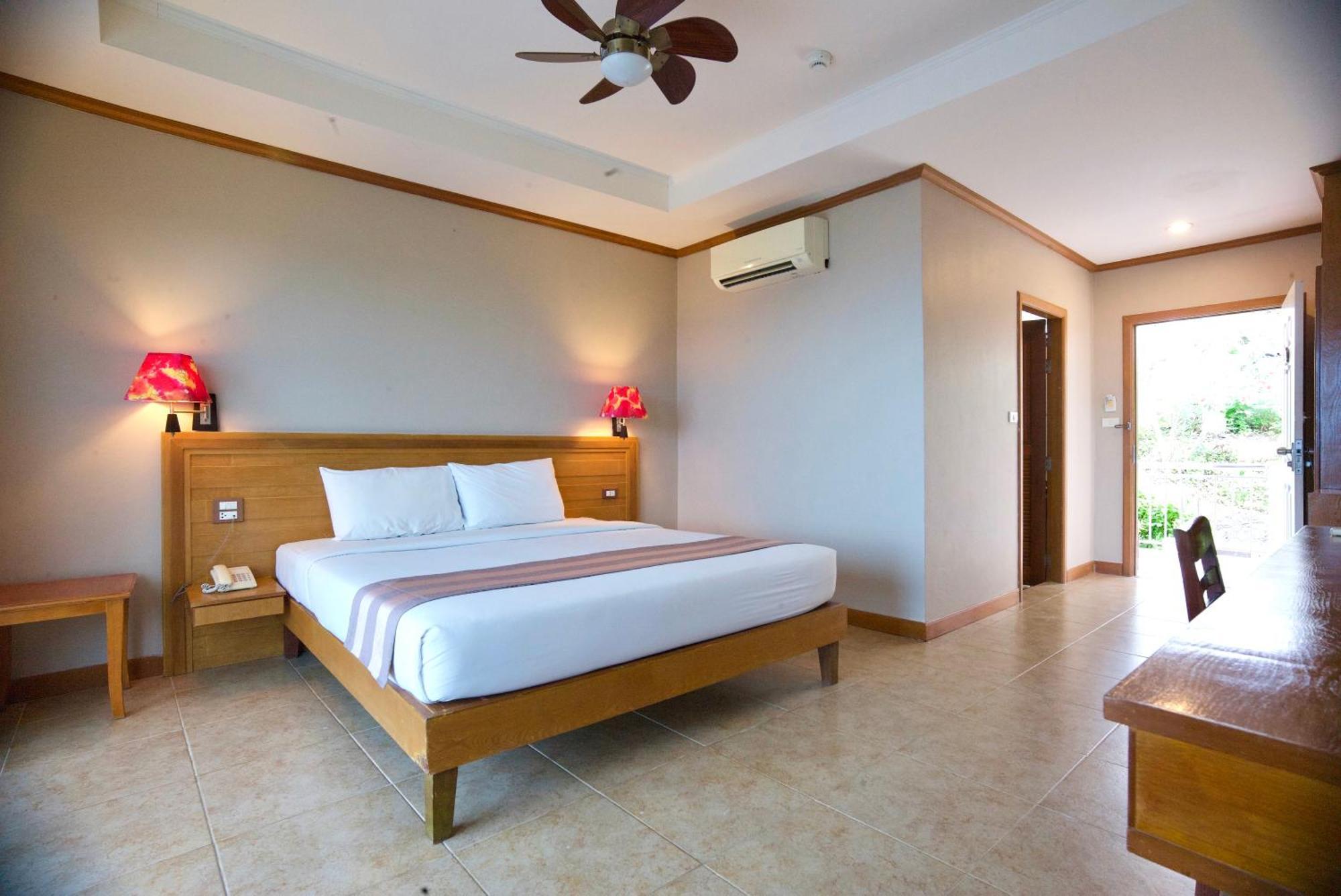 Pinnacle 4* Koh Tao