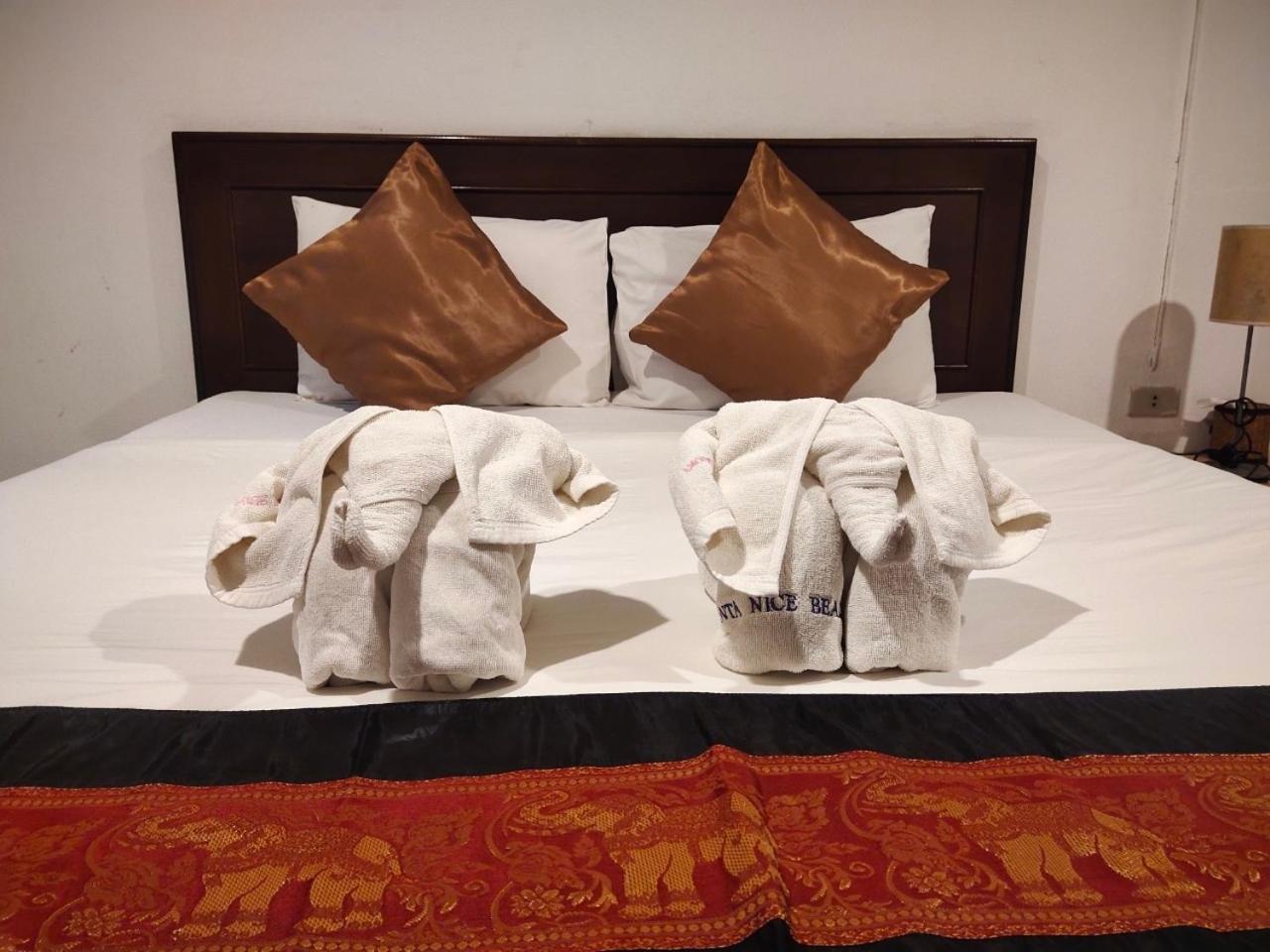 Lanta - Sha Extra 3*
