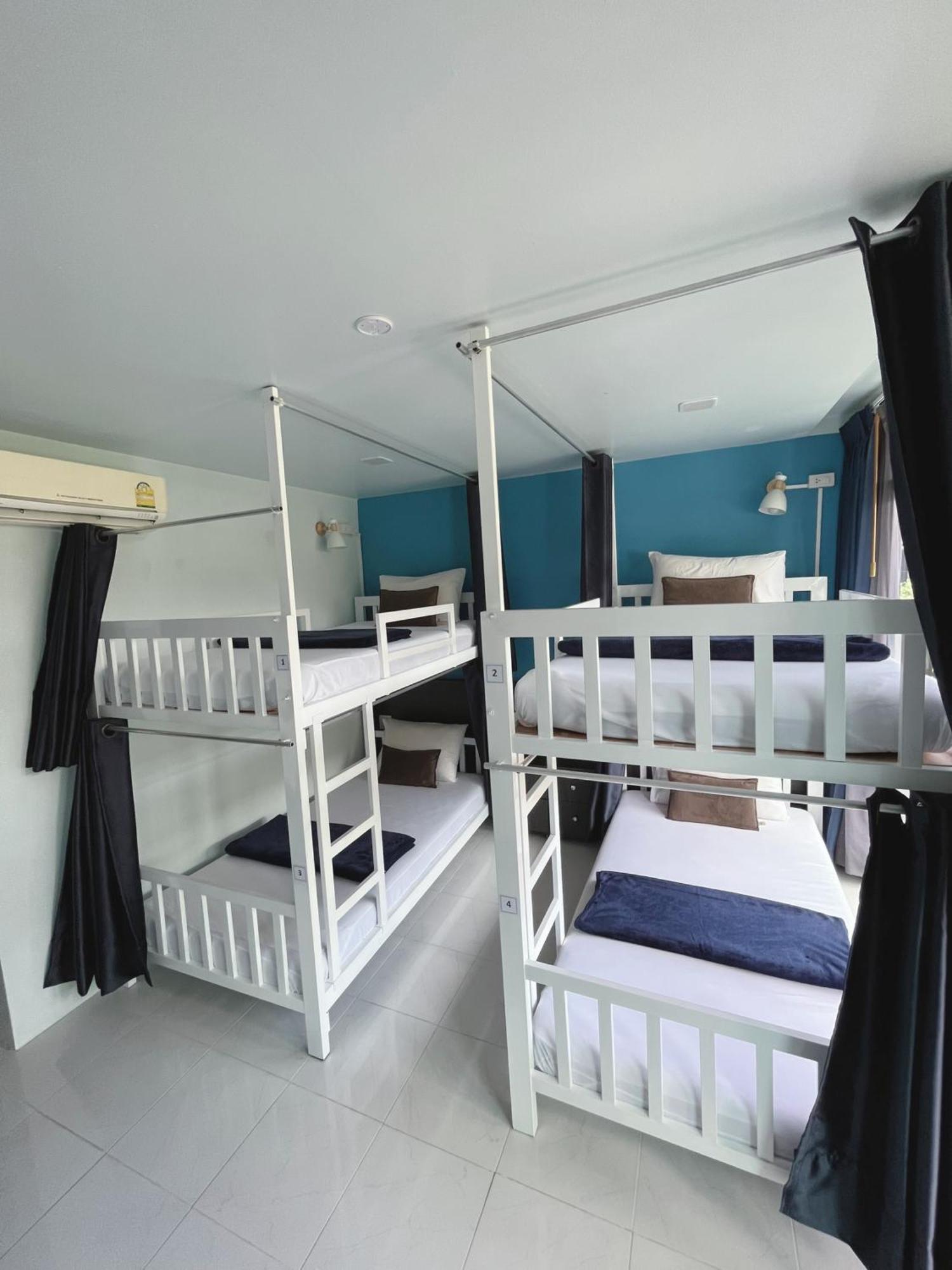 Dee Dee Sea Front Albergue *