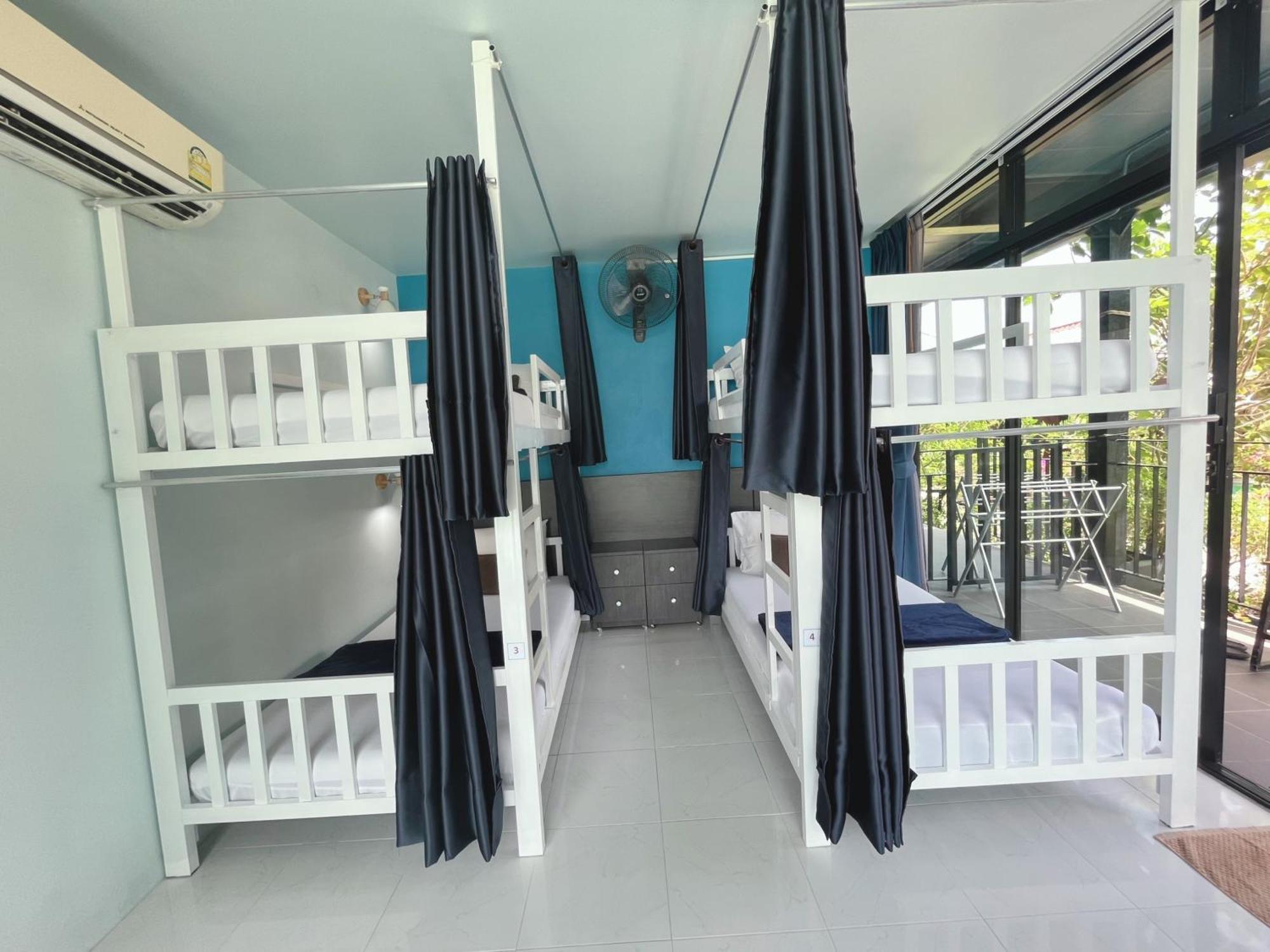 Albergue Dee Dee Sea Front *