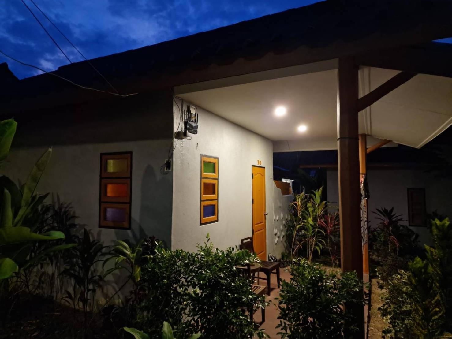 Khaolak Banana Khao Lak