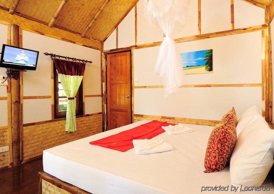Phuphaya Seaview - Adult Only Resort
