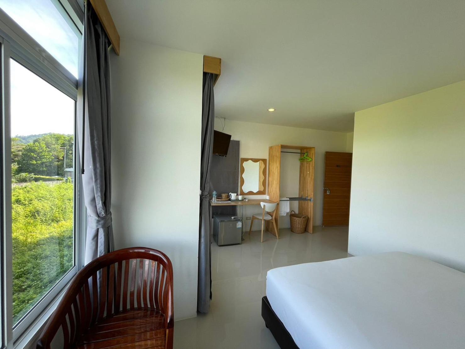 Hotel Dwell Phuket Airport At Naiyang Nai Yang