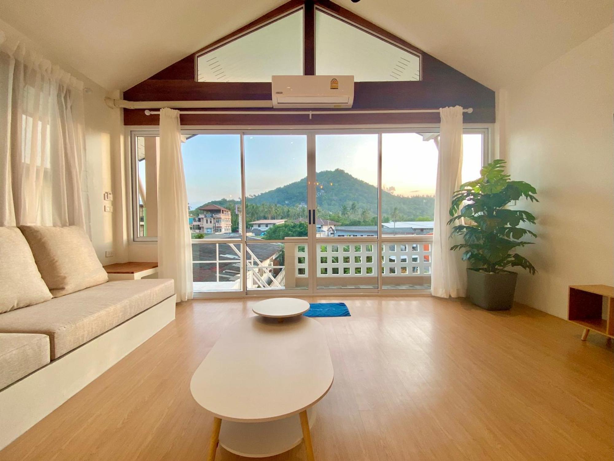Minimal1 Maehaad Apartment Koh Tao