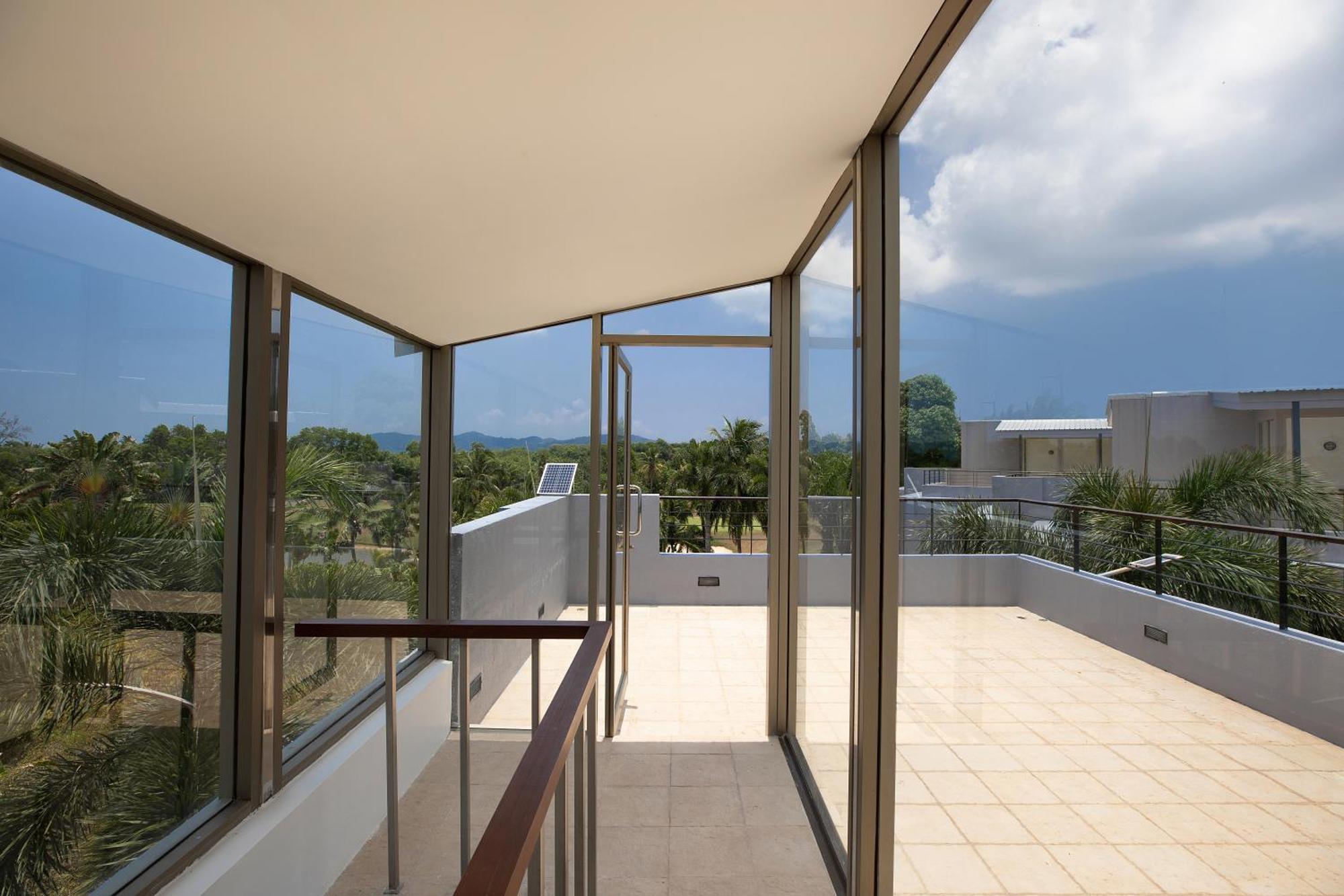 Argent 6 Xxx Villa *