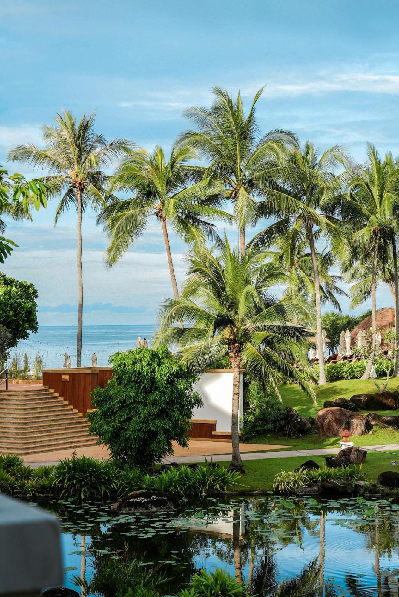 Rawi Warin And - Sha Extra Koh Lanta