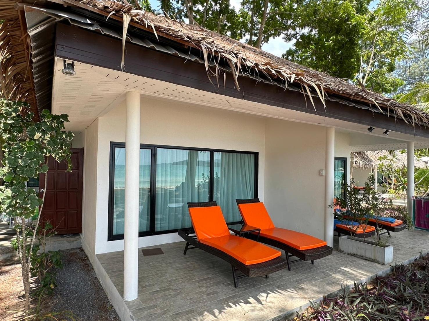 Twin Bay Koh Lanta