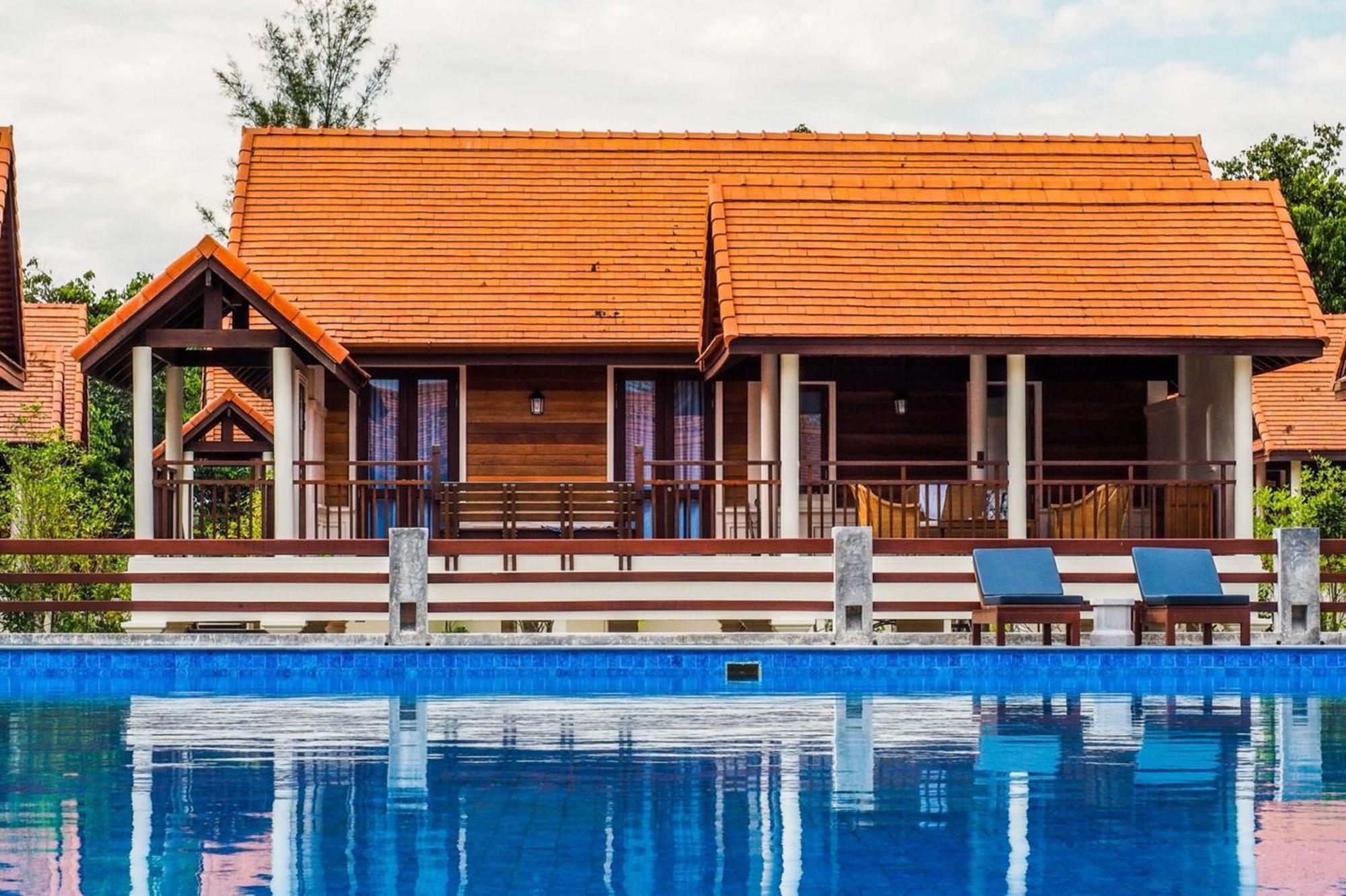 Le Menara Resort Khao Lak