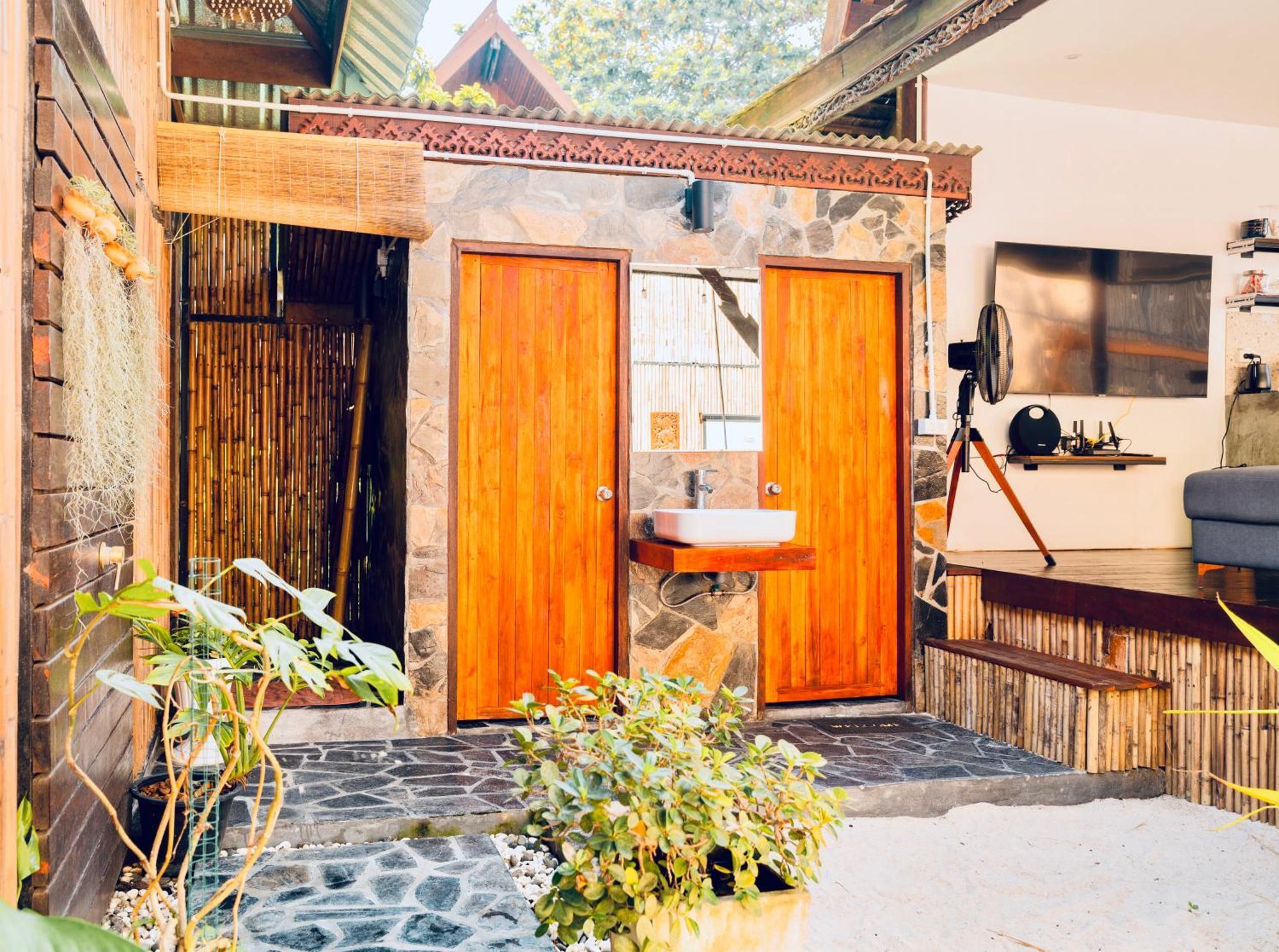 Tenda de luxo Natures Edge Beachfront Luxury Glamping