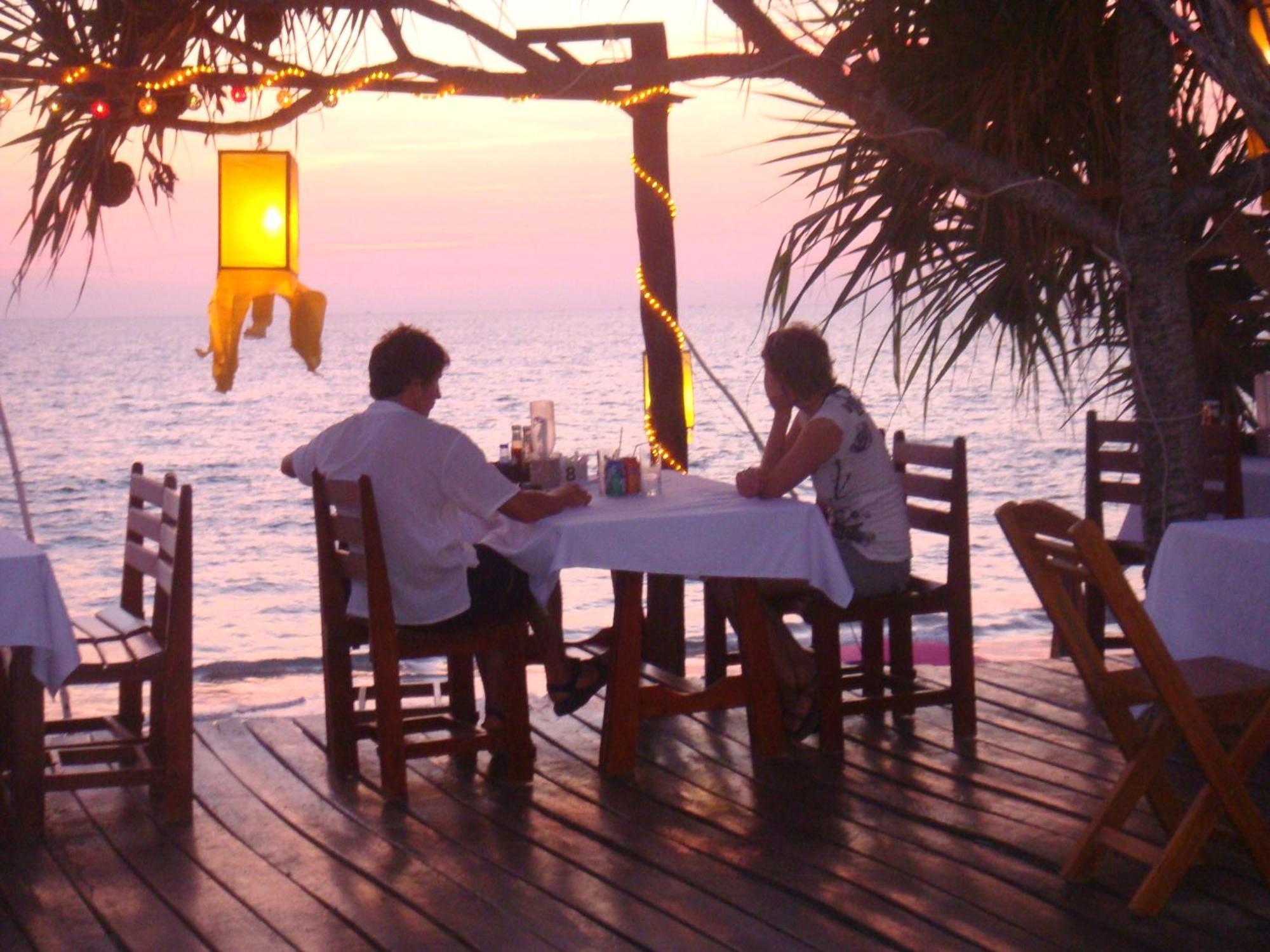 Lanta Seafront Resort 3*