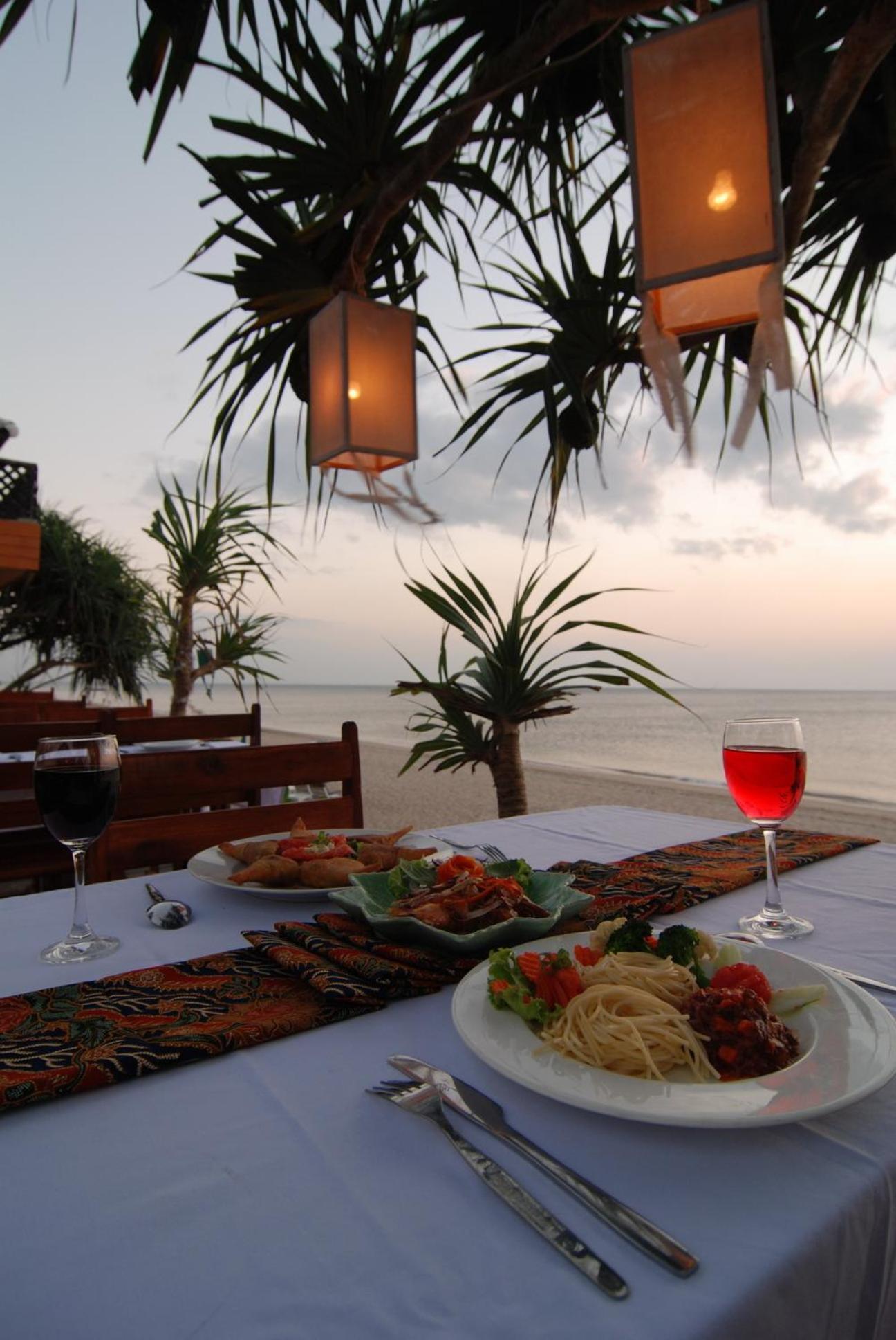 Lanta Seafront Resort 3*