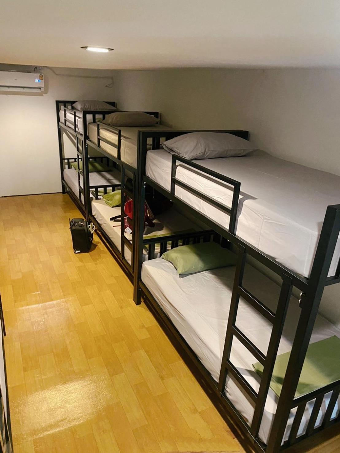 Hostel Moov Garden *