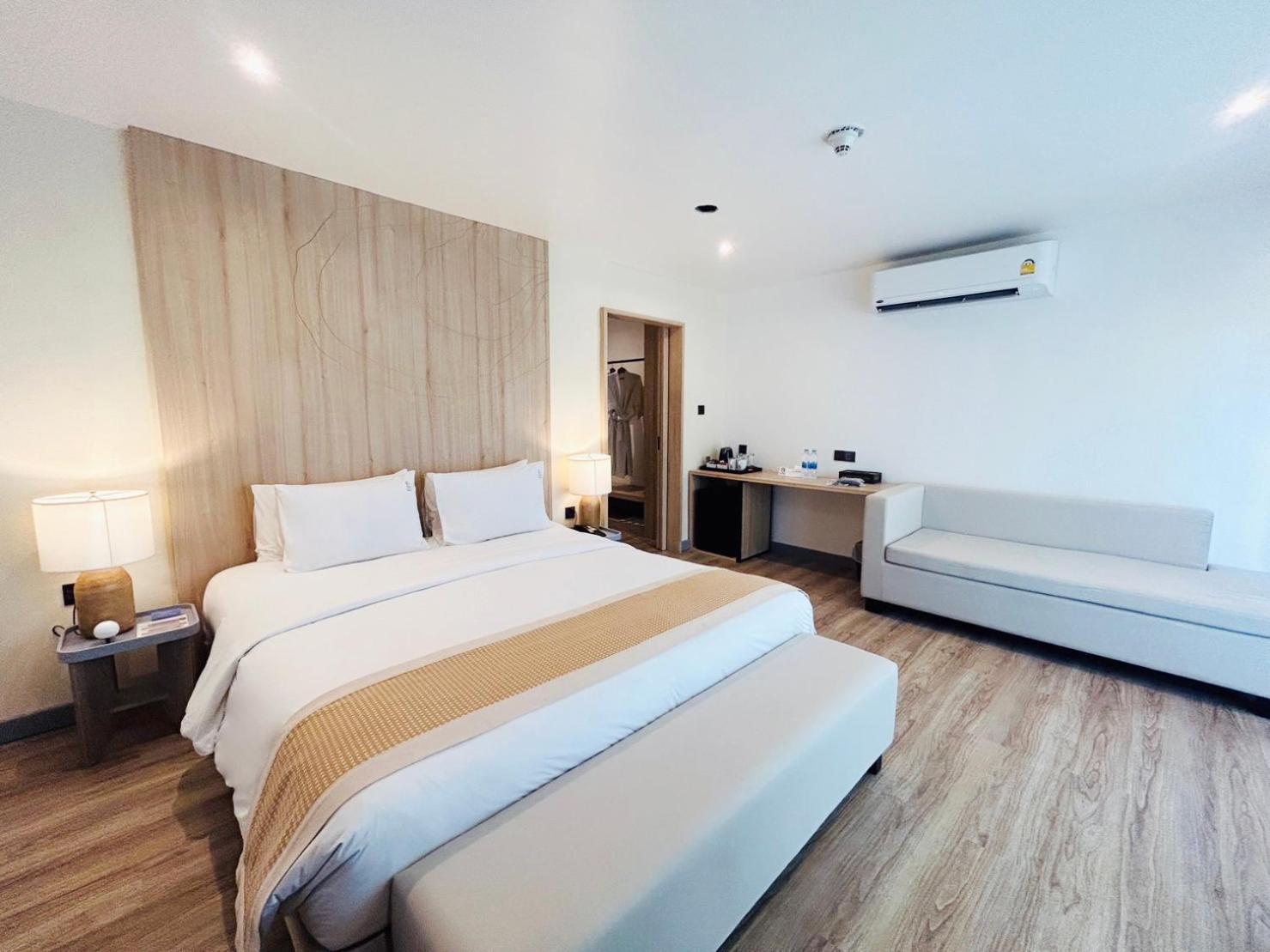 Resort, Leam Tong 4*
