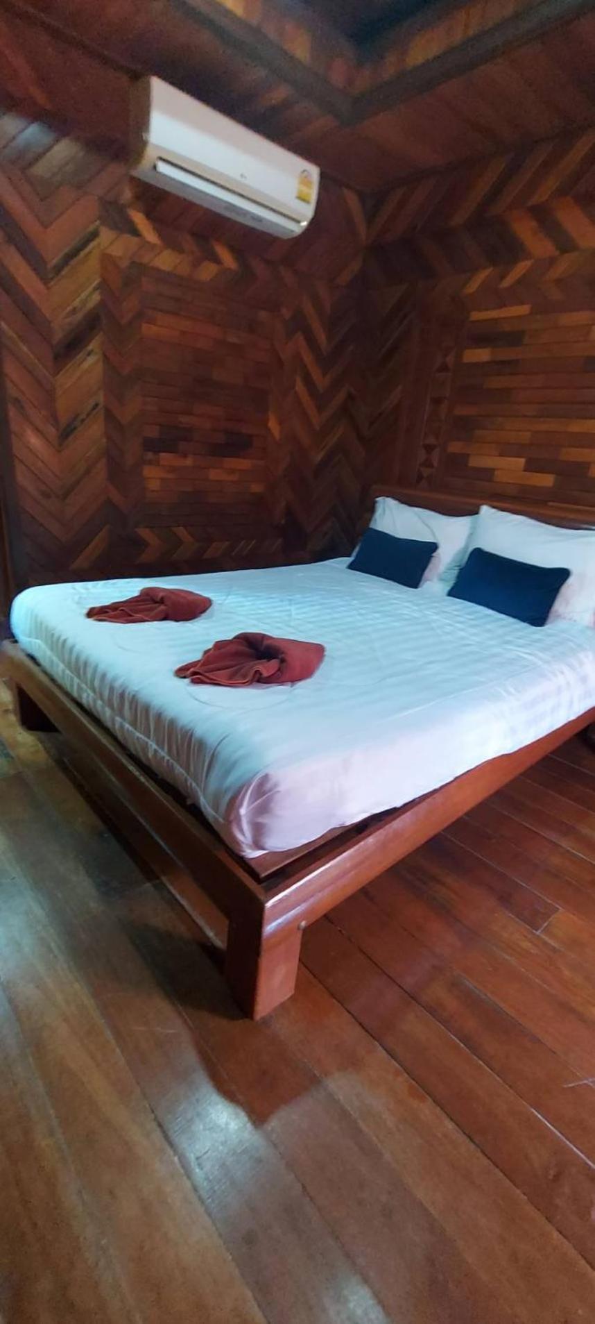 Resort Sea View Phi Phi Don