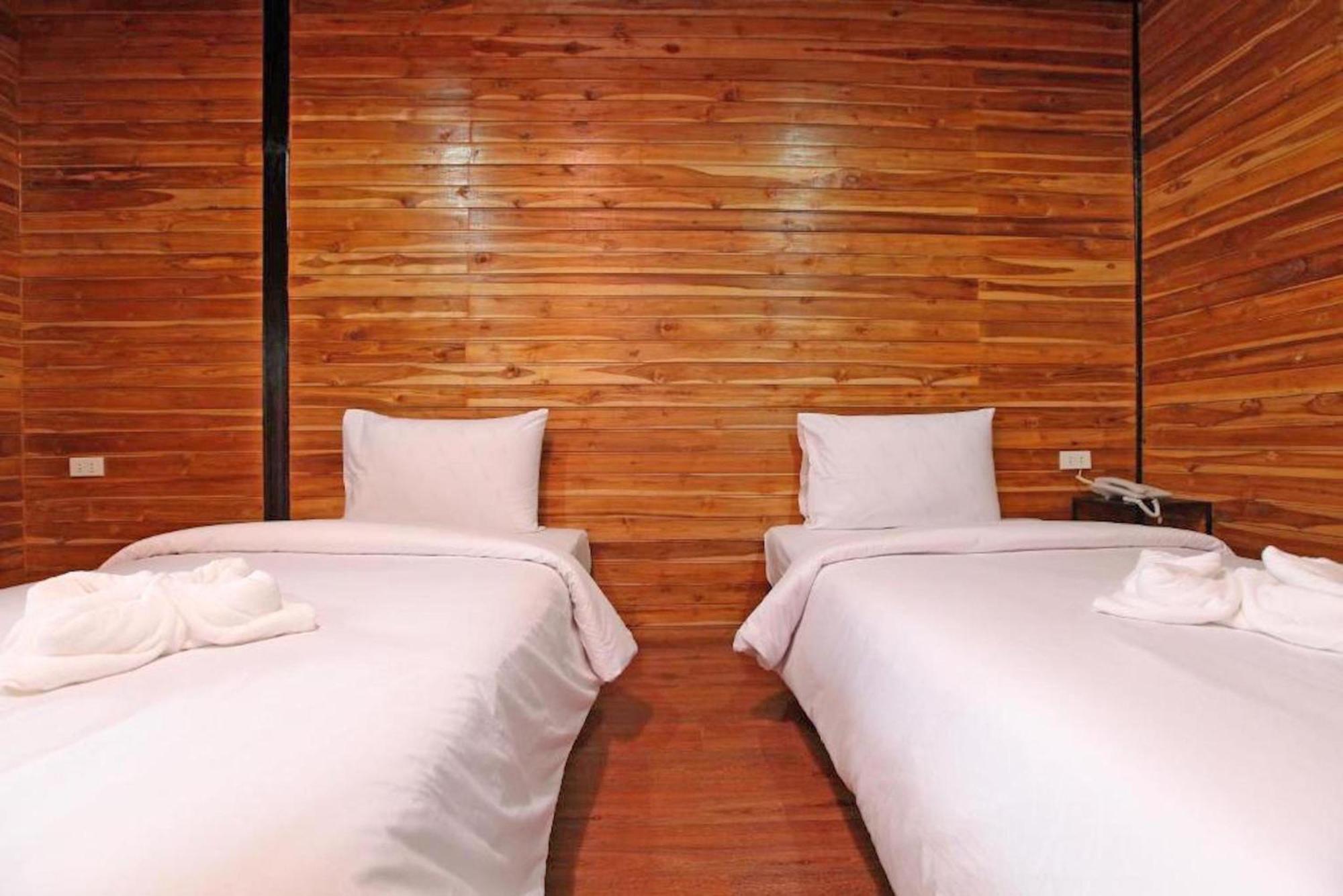 The Cobble Hotel- Island 3*