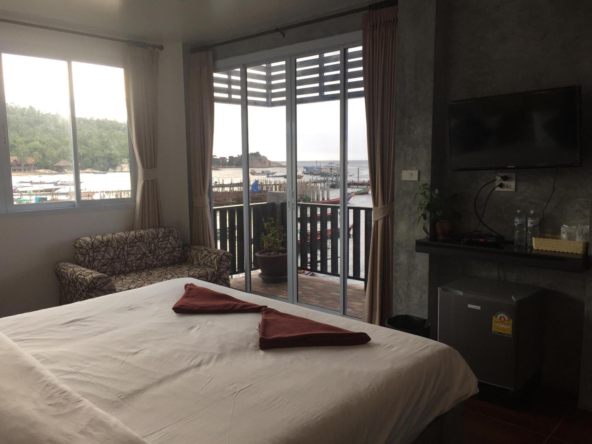 Bro&sis Place Hotel 2*