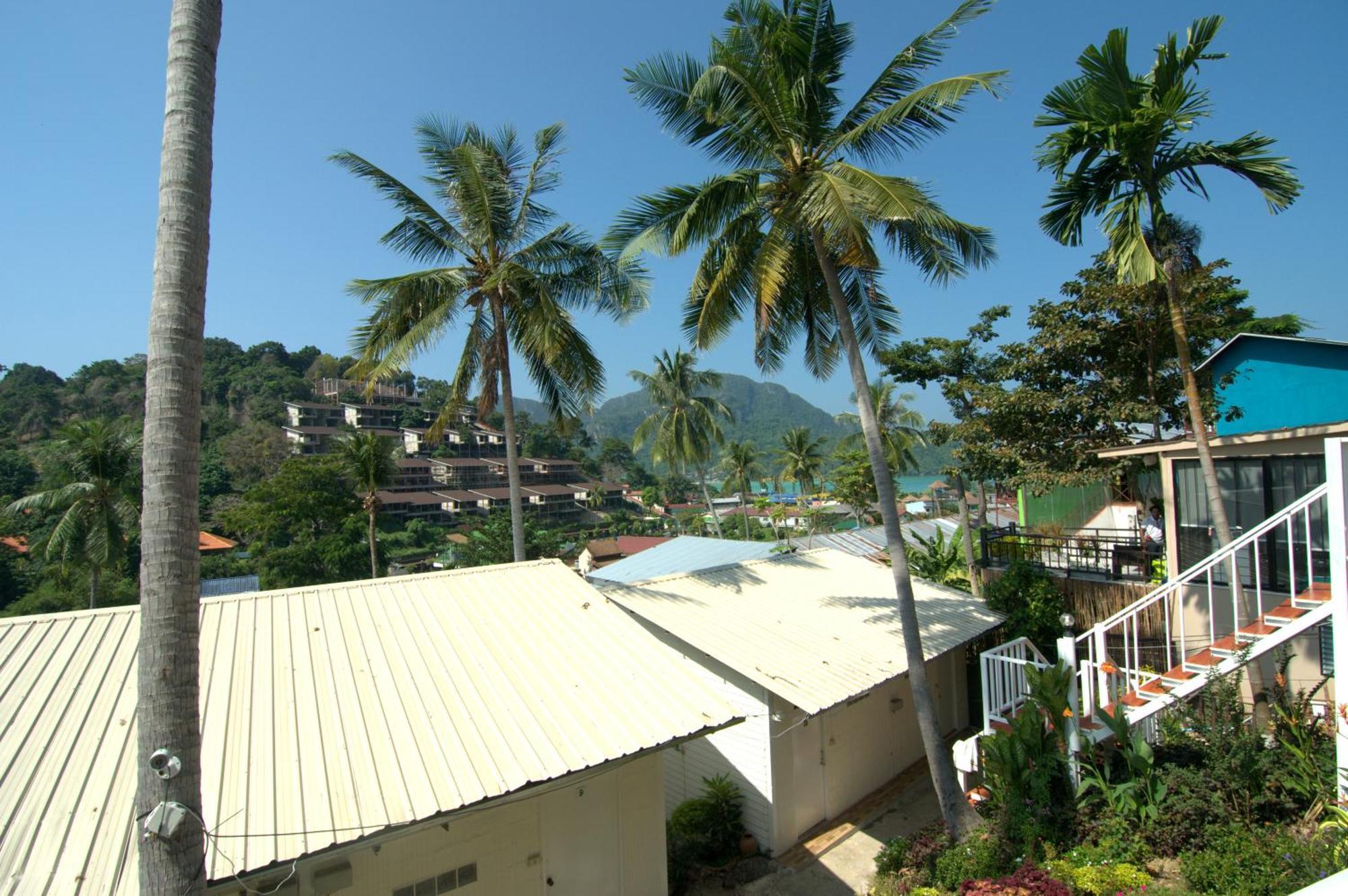 Uphill Lodge Phi Phi Don