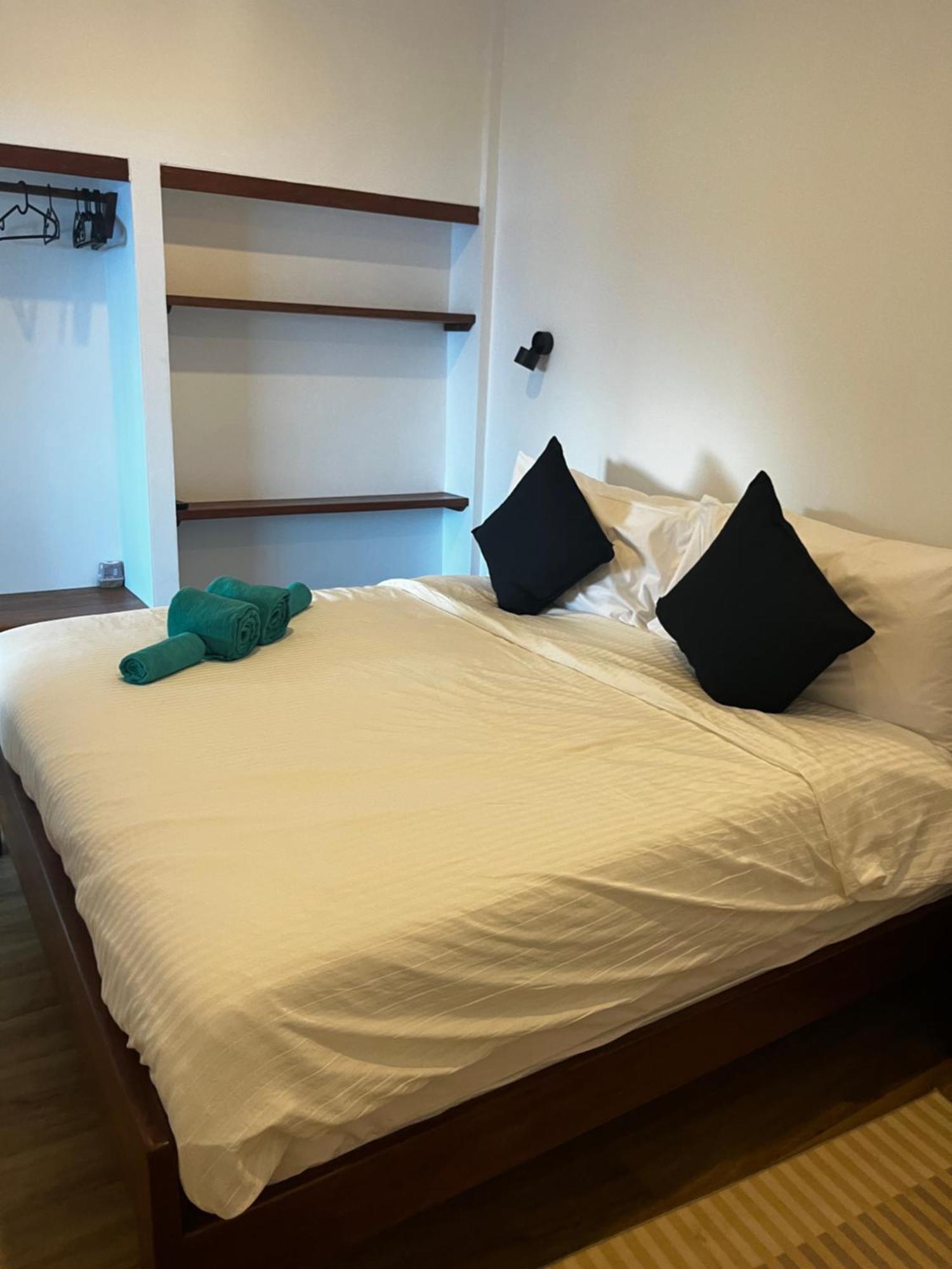 Koh Tao Studios