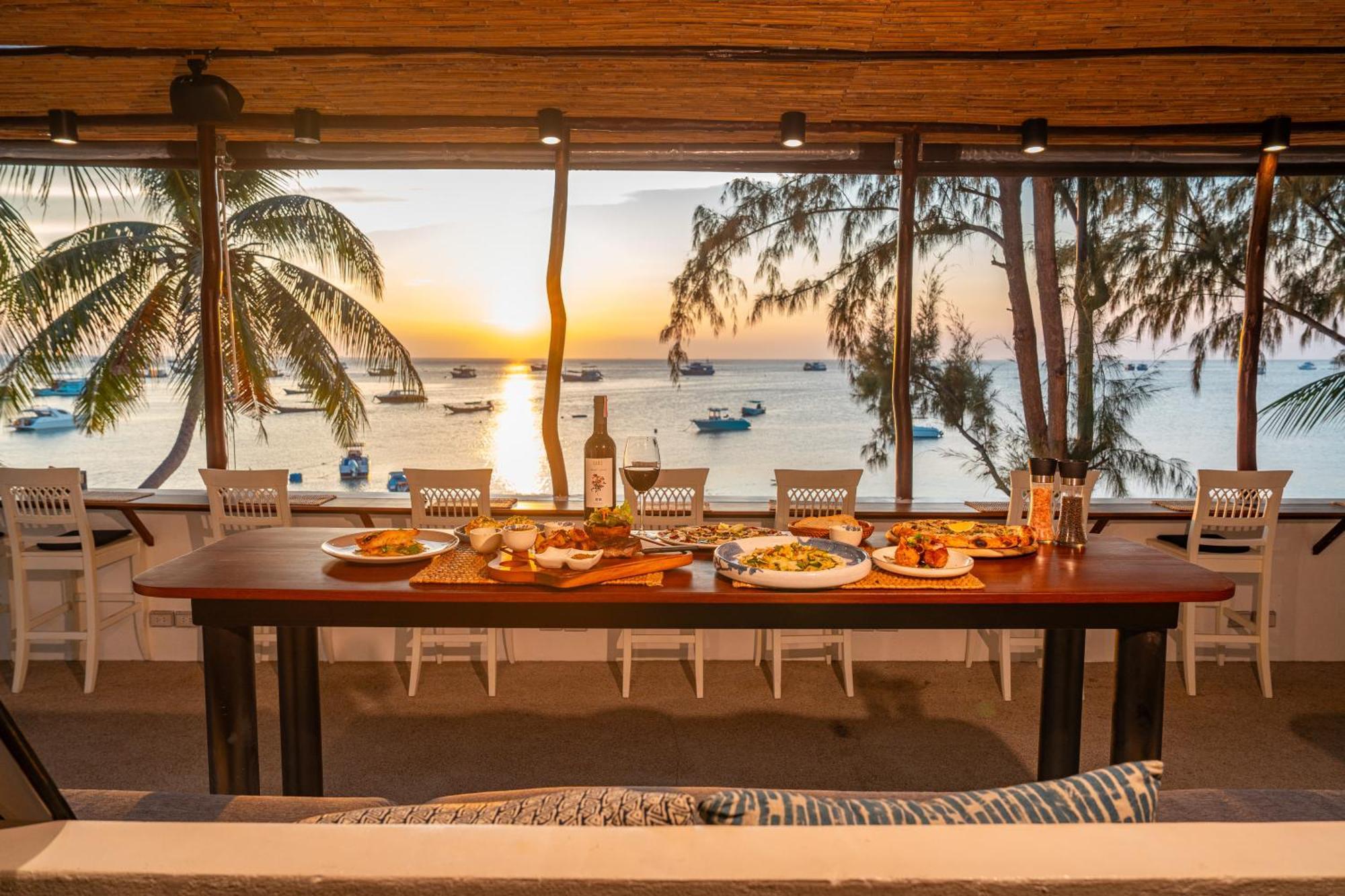 Montra Resort Koh Tao