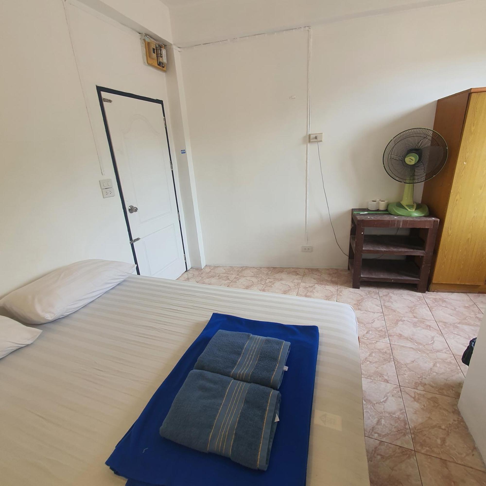 Hostel 8 Homestel Koh Tao