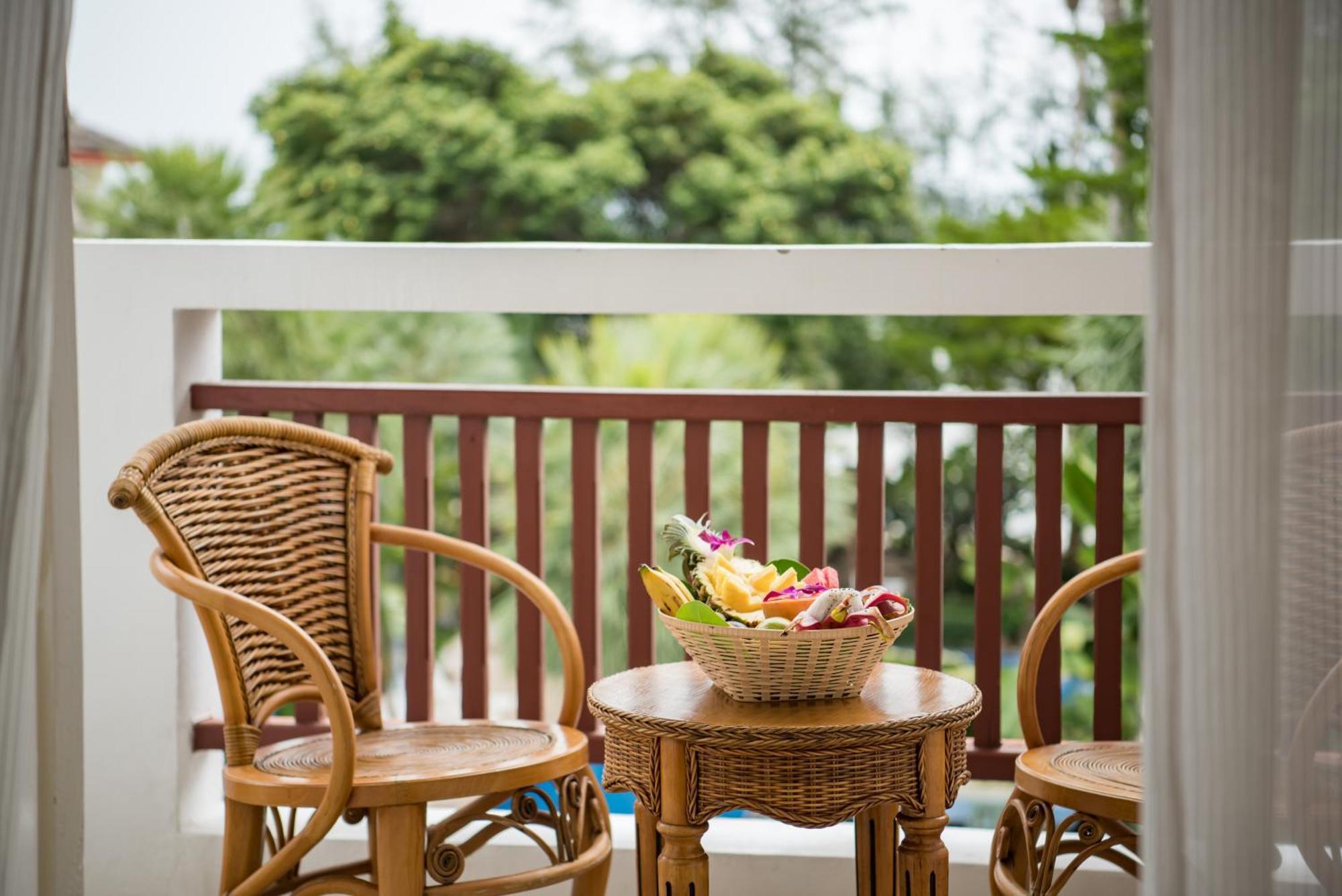 Montra Resort