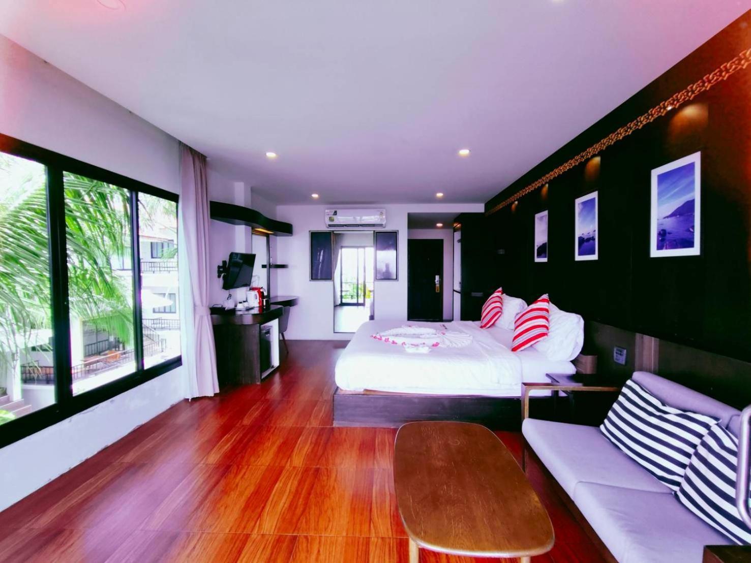 Simple Life Cliff View Resort 3*